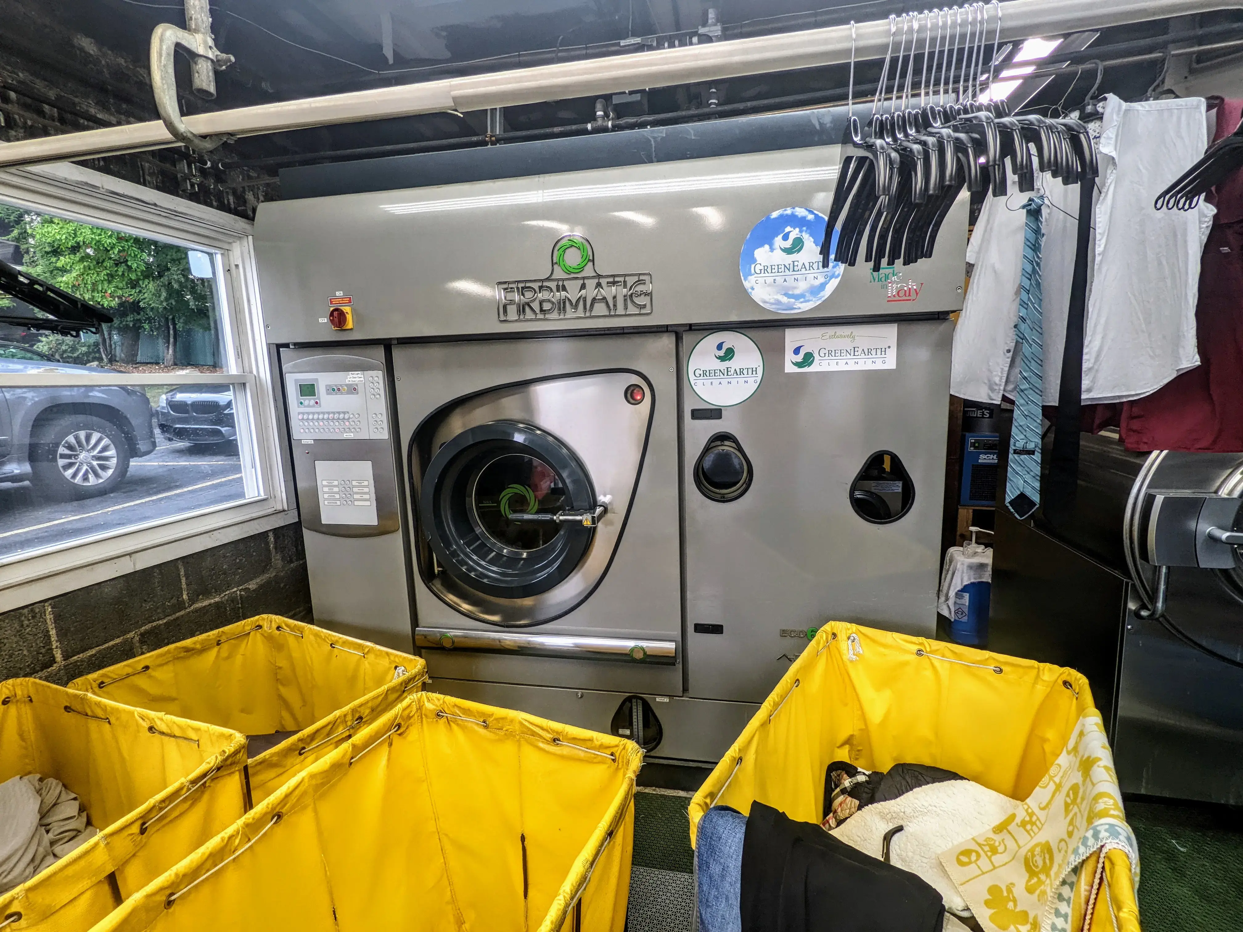 Emerson Dry Cleaners thumbnail 4