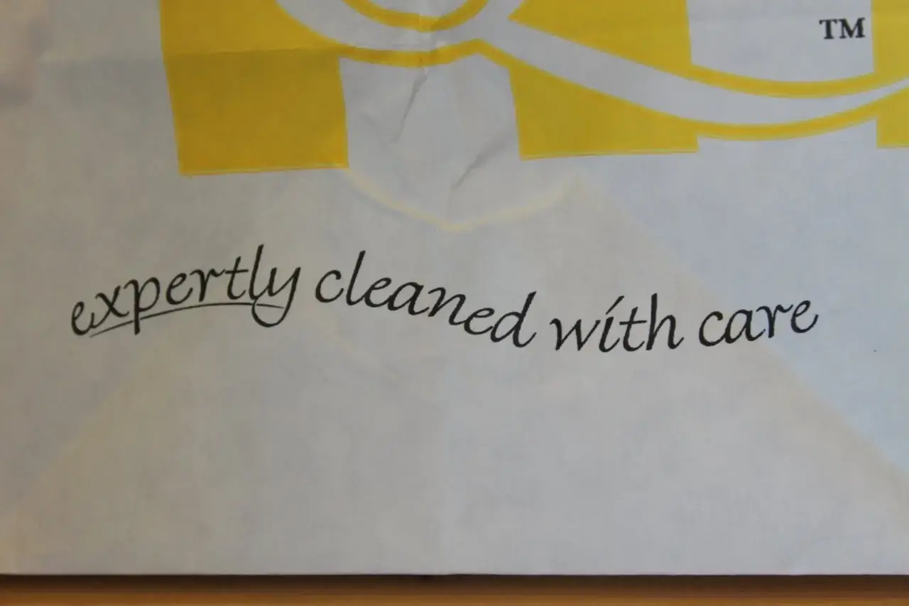 Emerson Laundry Cleaners thumbnail 5