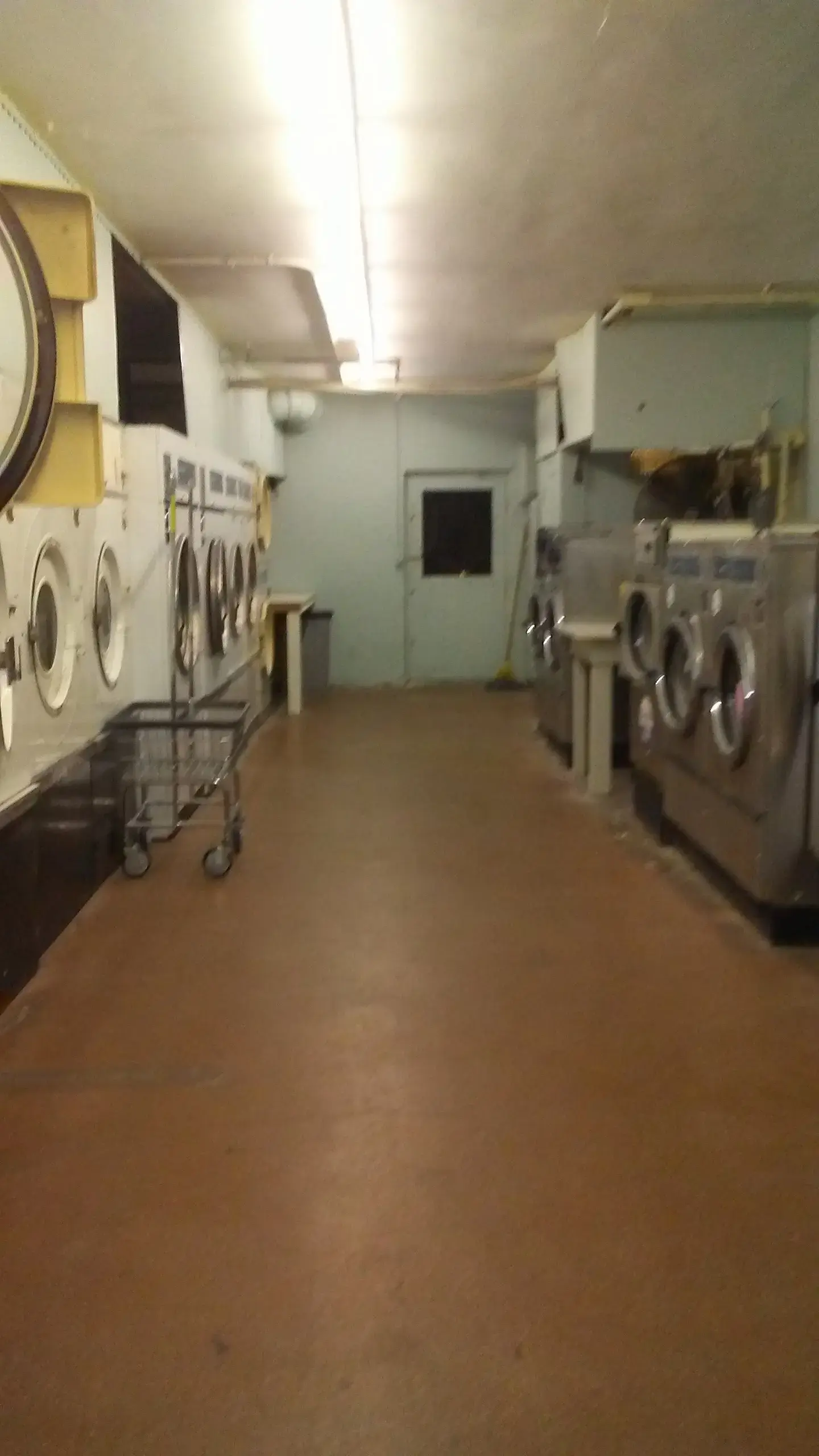Emerywood Laundry thumbnail 3