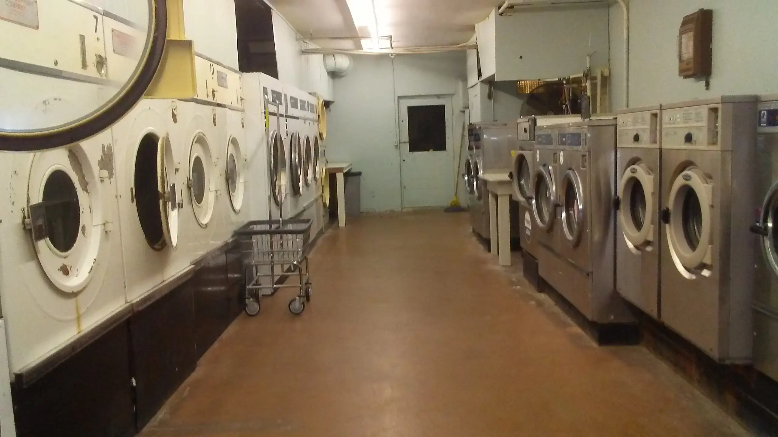 Emerywood Laundry - Image 6