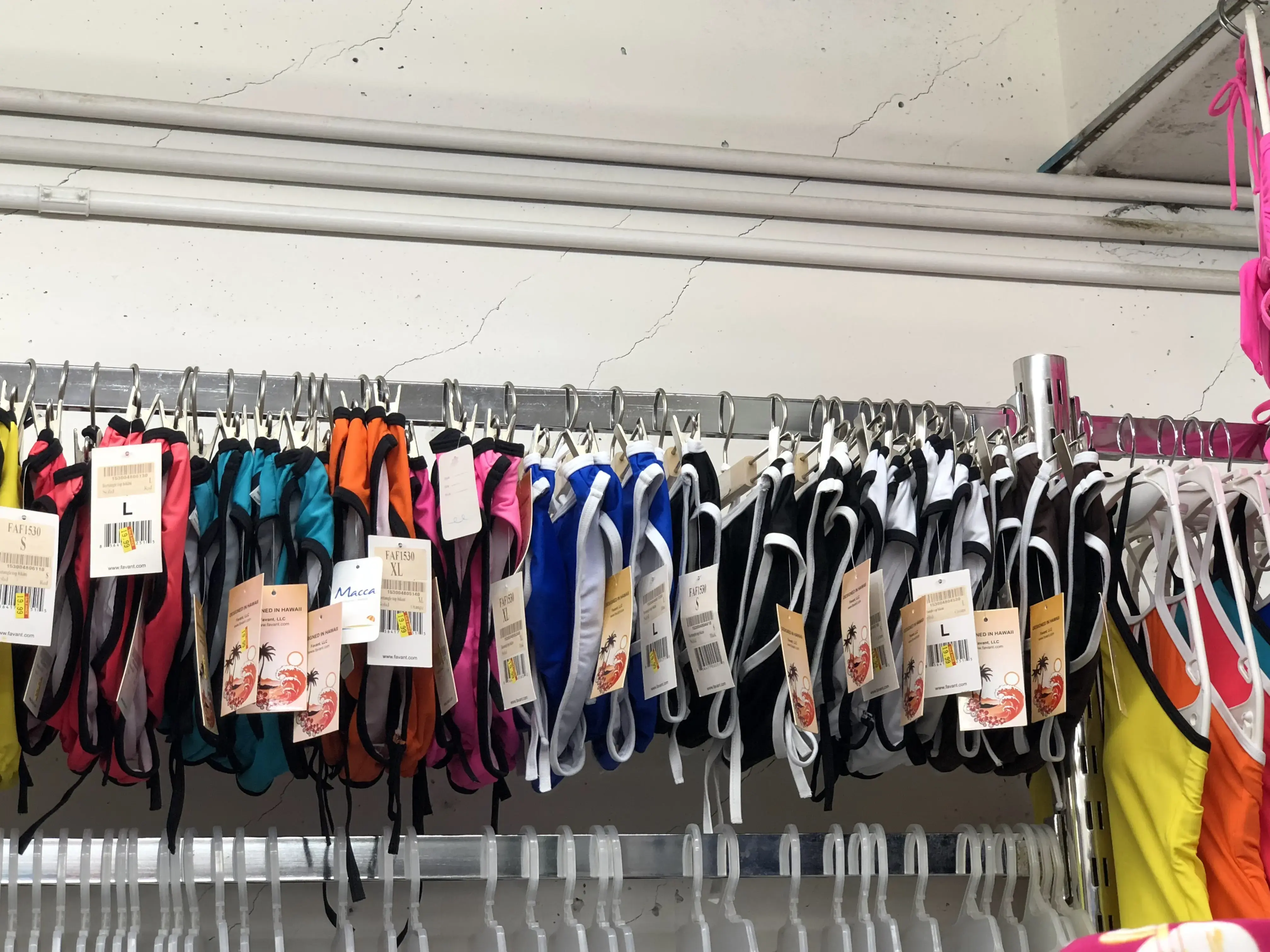 Ena Road Laundry thumbnail 14