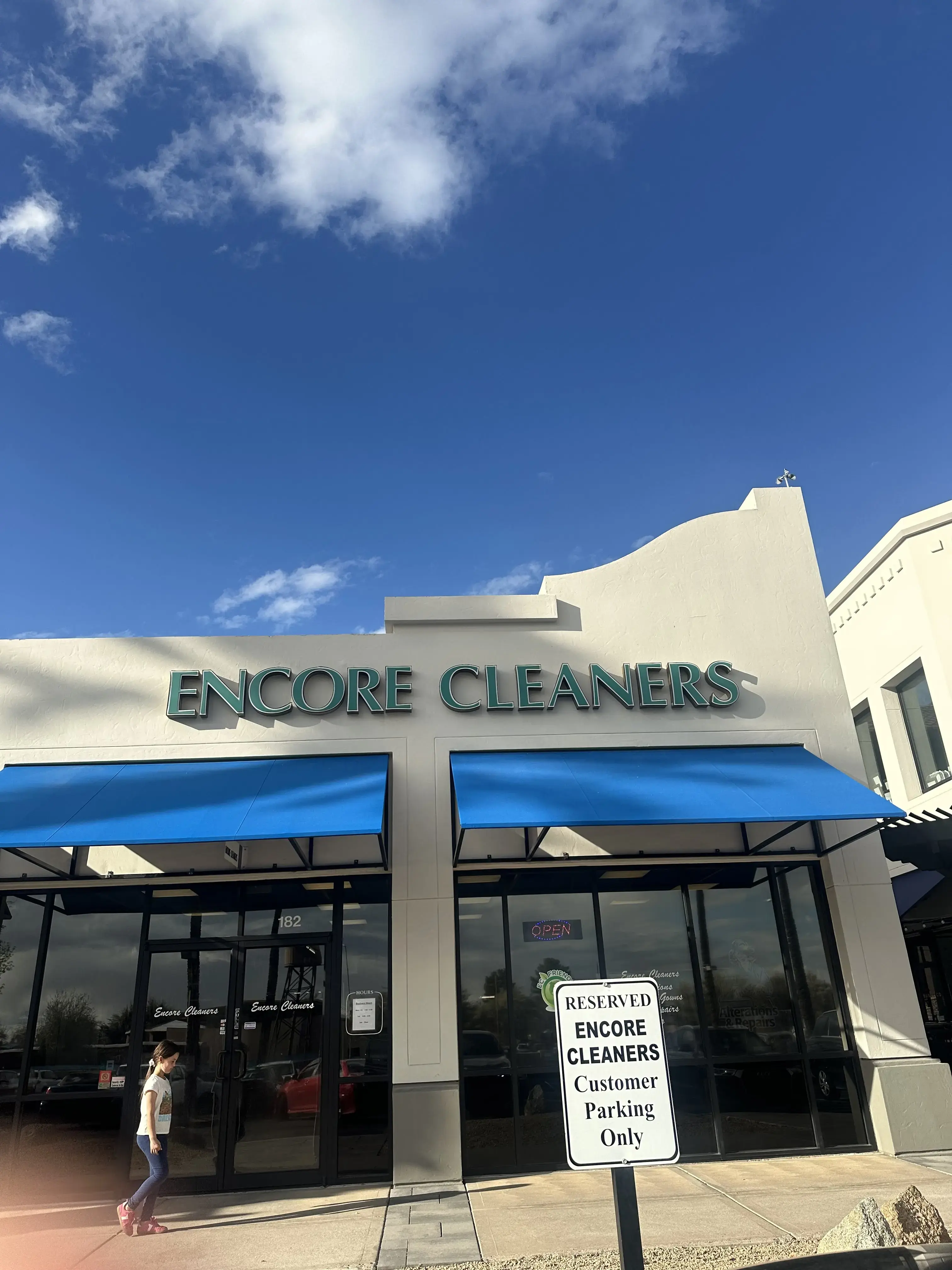 Encore Cleaners Pickup & Delivery - Image 2