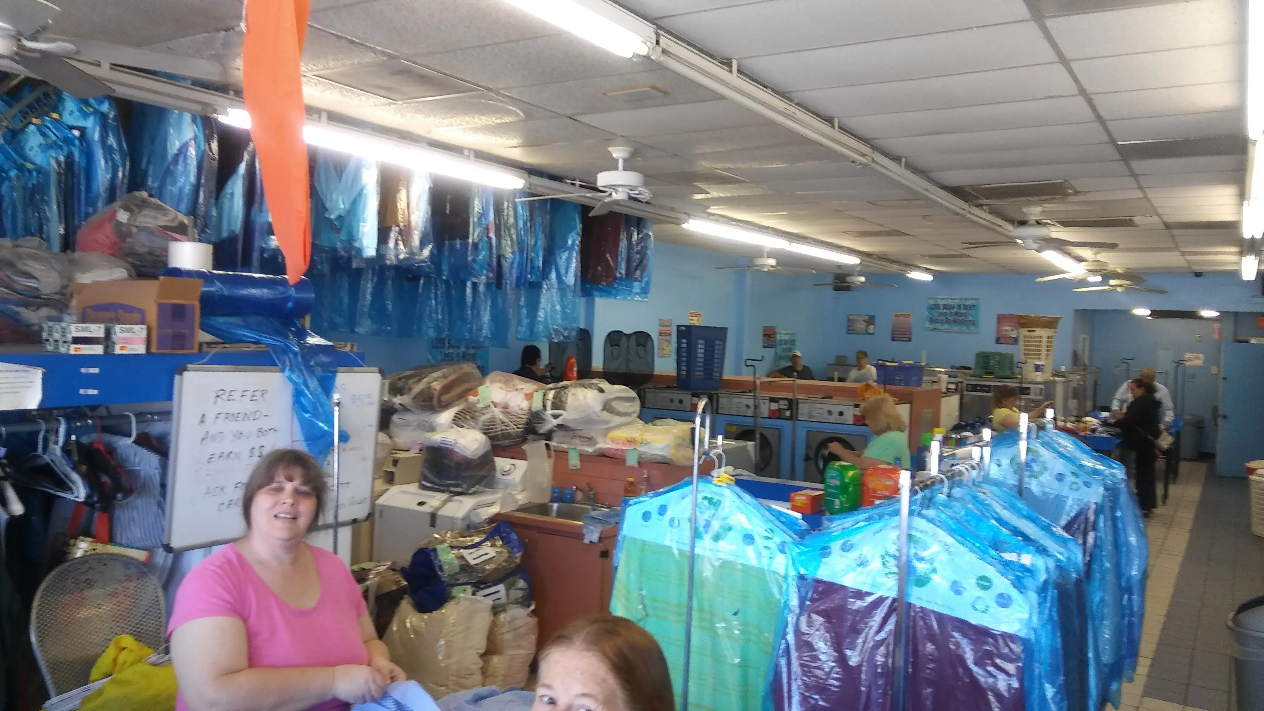 English Laundry And Cleaners thumbnail 10
