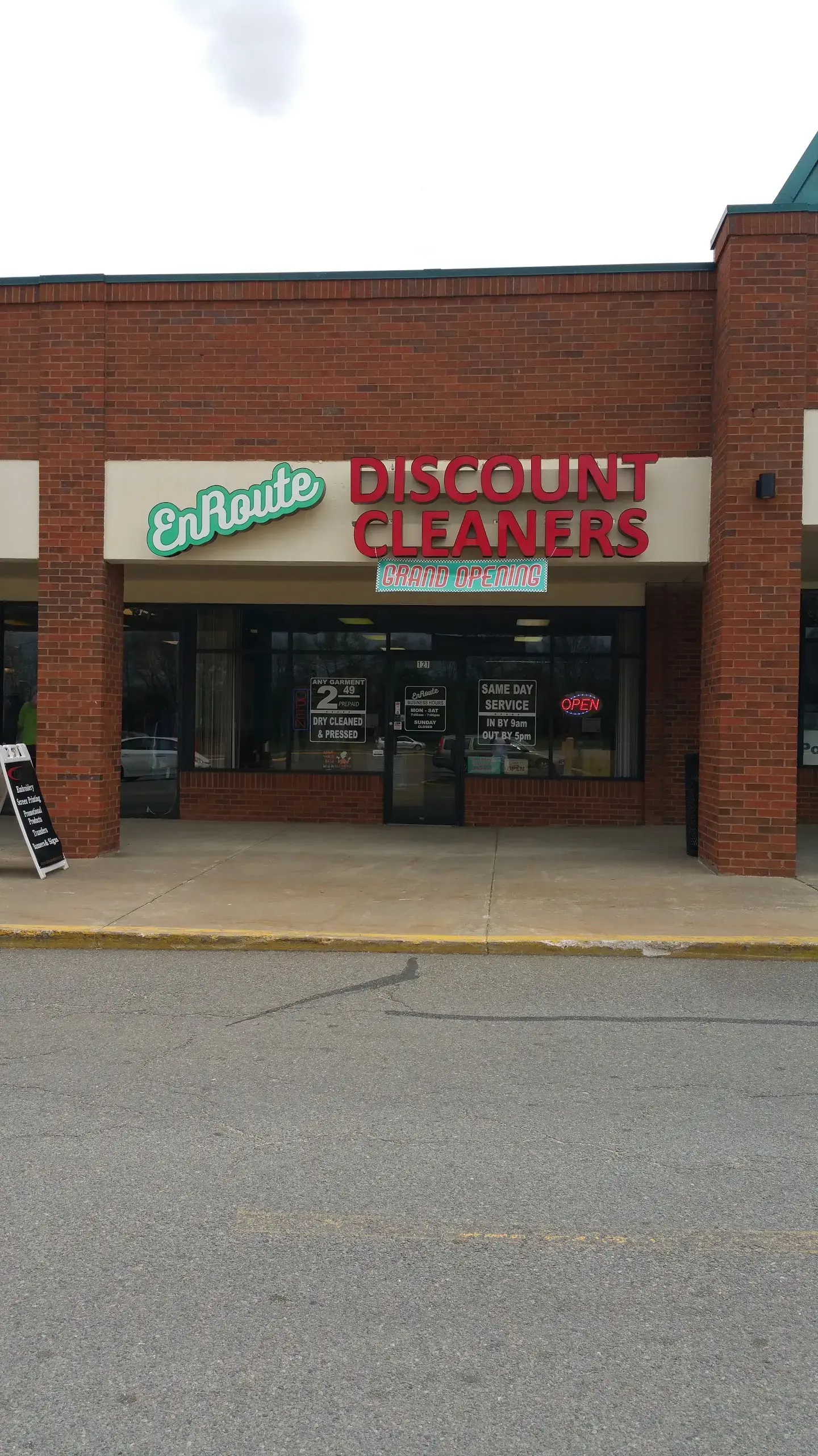 EnRoute Cleaners Ashland - Image 15