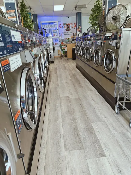 Erica's Laundry & Wash and Fold thumbnail 2