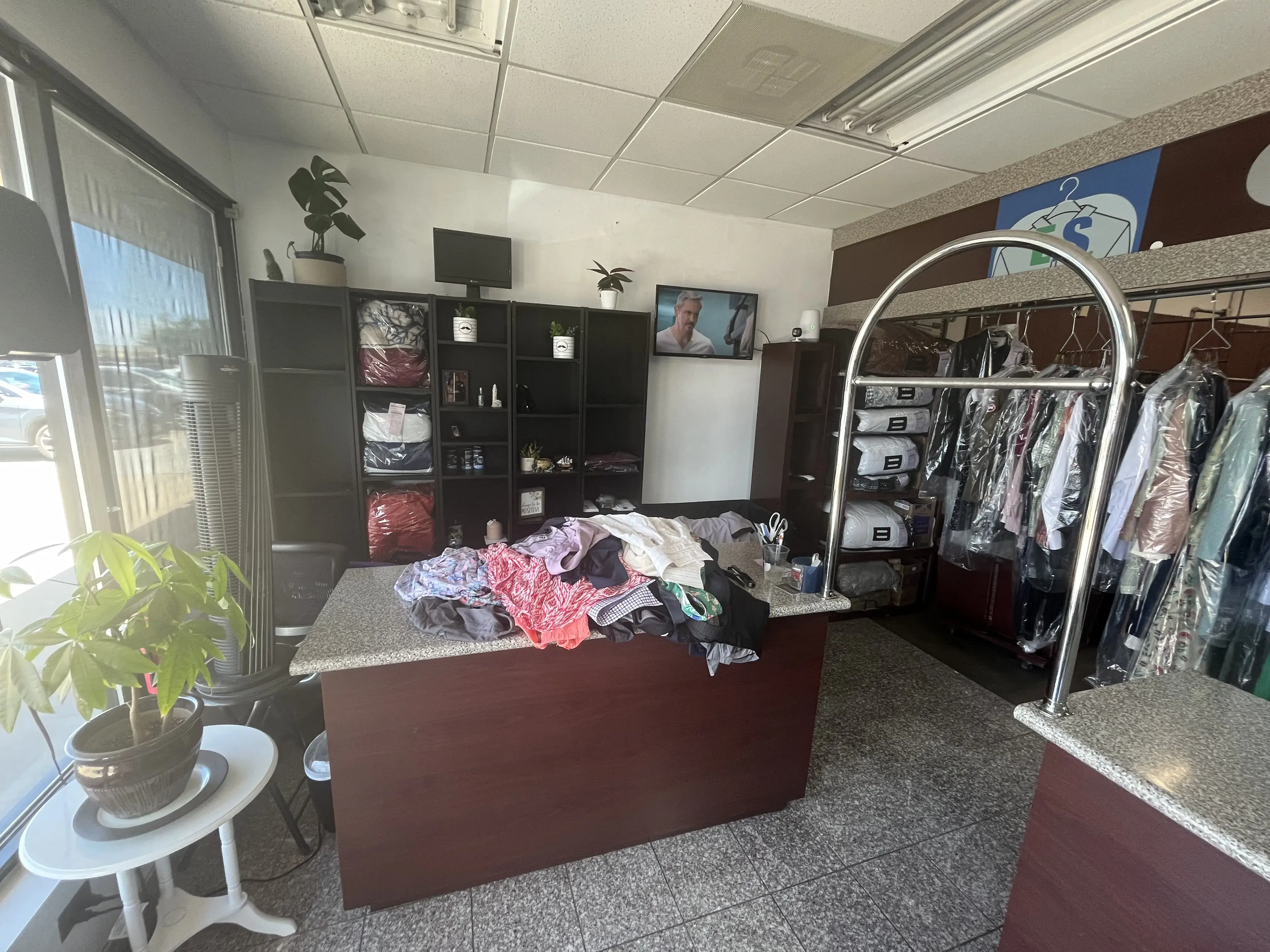 E.S Cleaners thumbnail 4