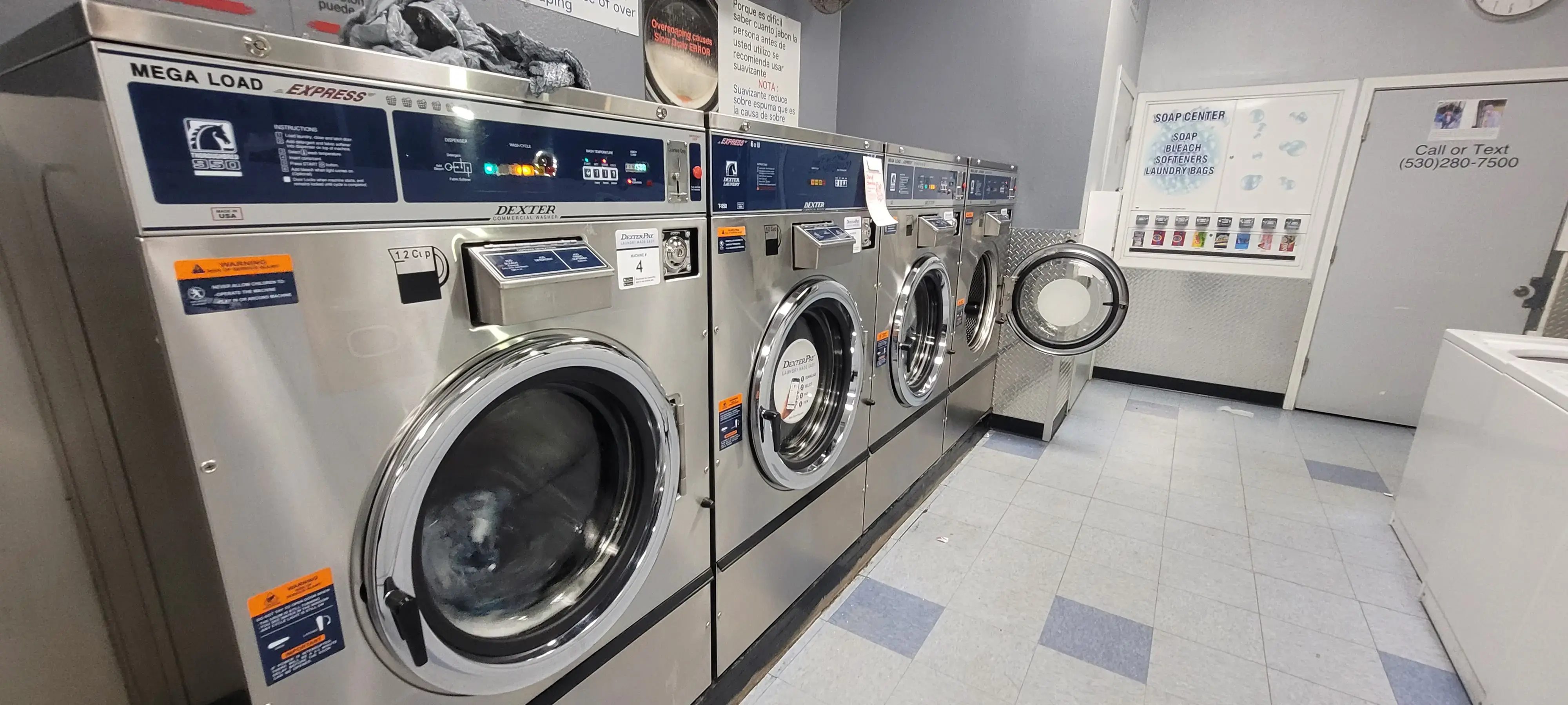 Esplanade Express Laundry thumbnail 2
