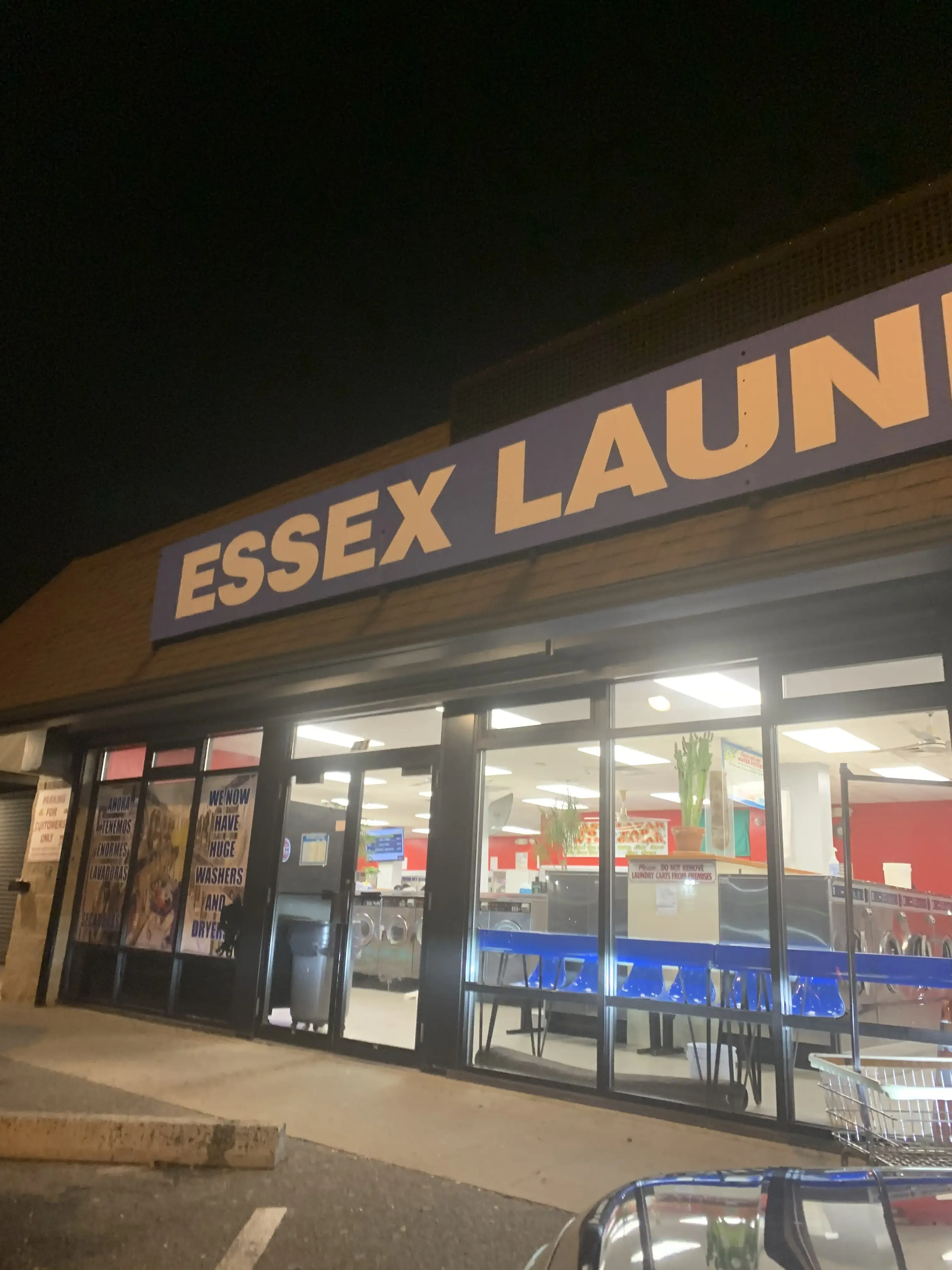 Essex Laundromat - Image 10