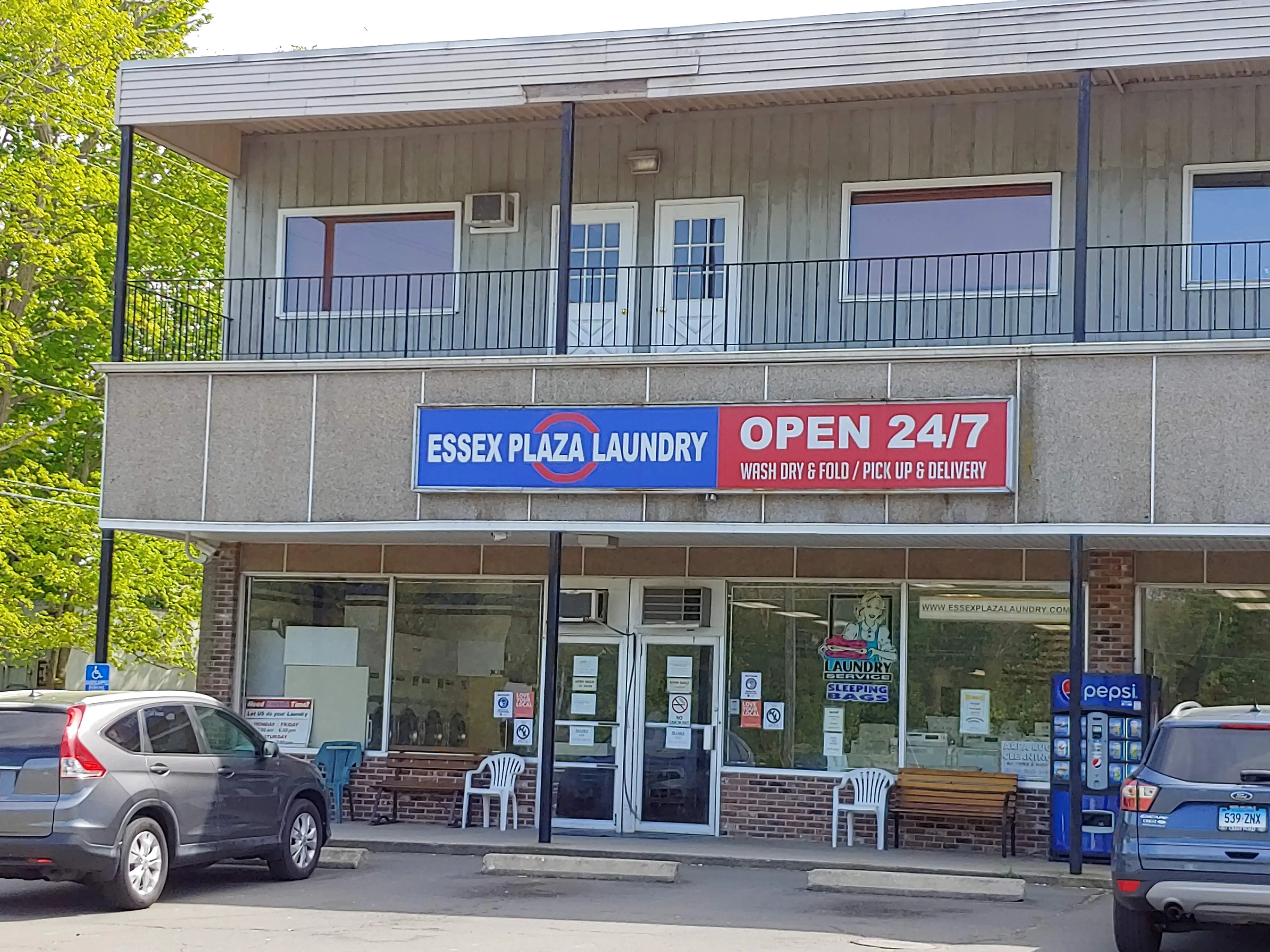 ESSEX PLAZA LAUNDRY location