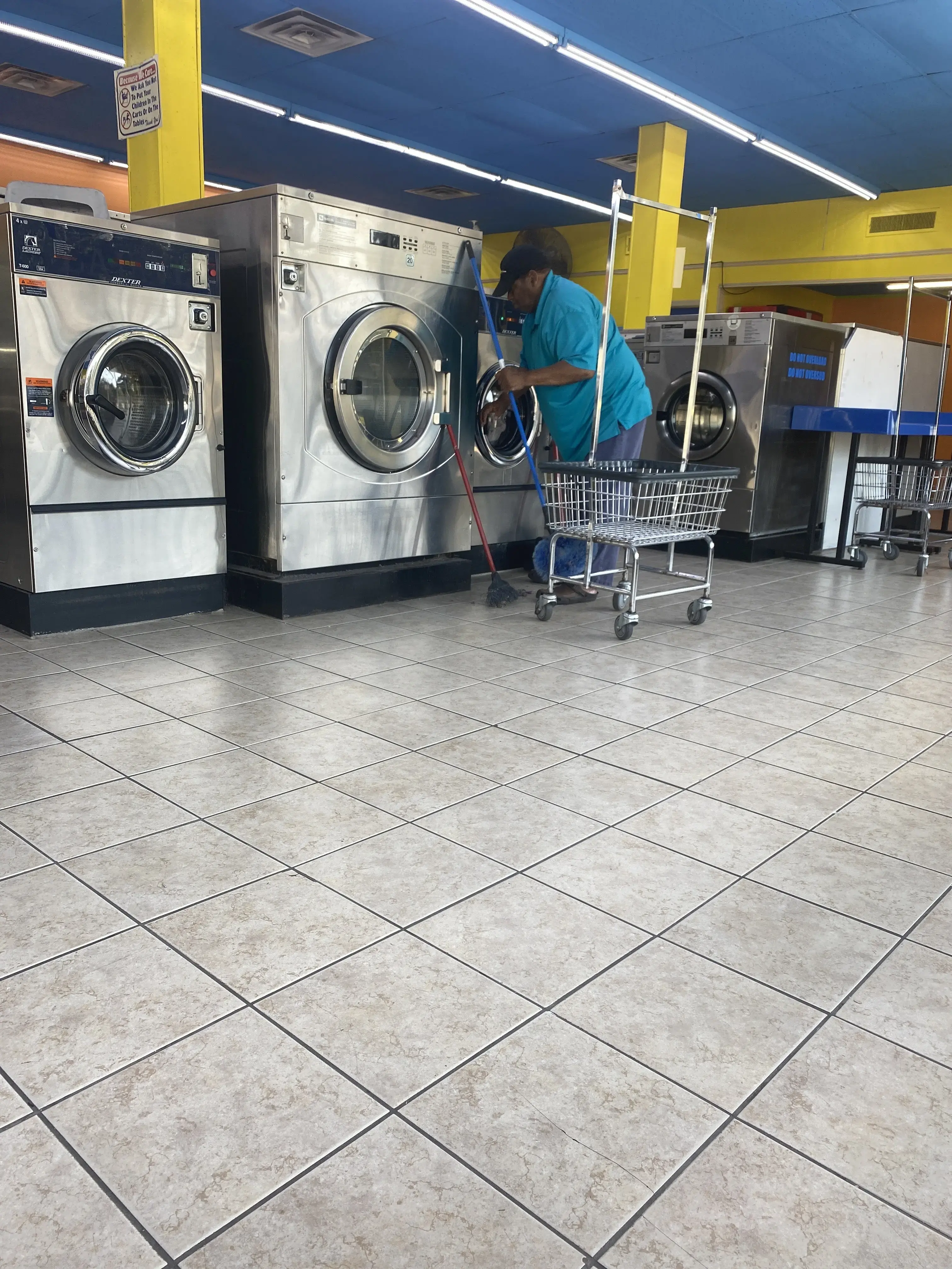 Evangeline Laundry thumbnail 8