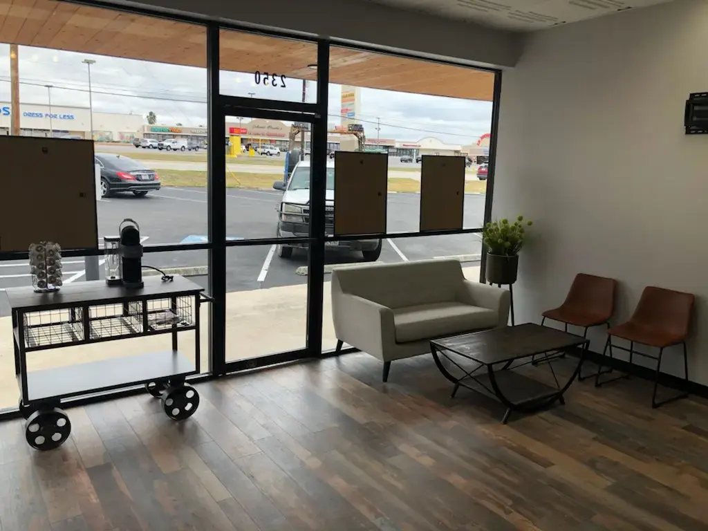 Everest Eco Cleaners - Image 2