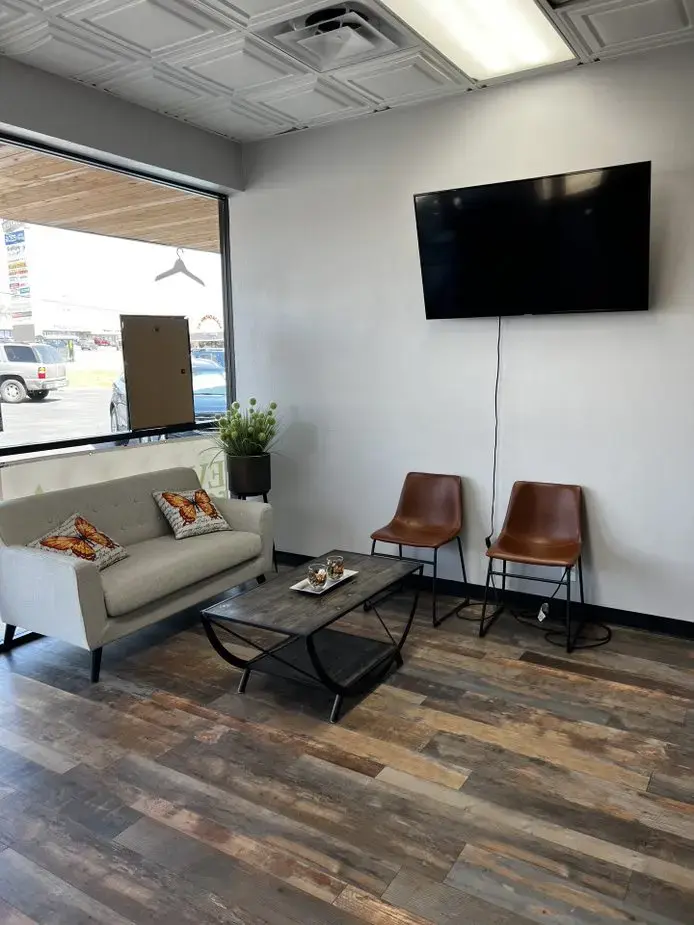 Everest Eco Cleaners thumbnail 5