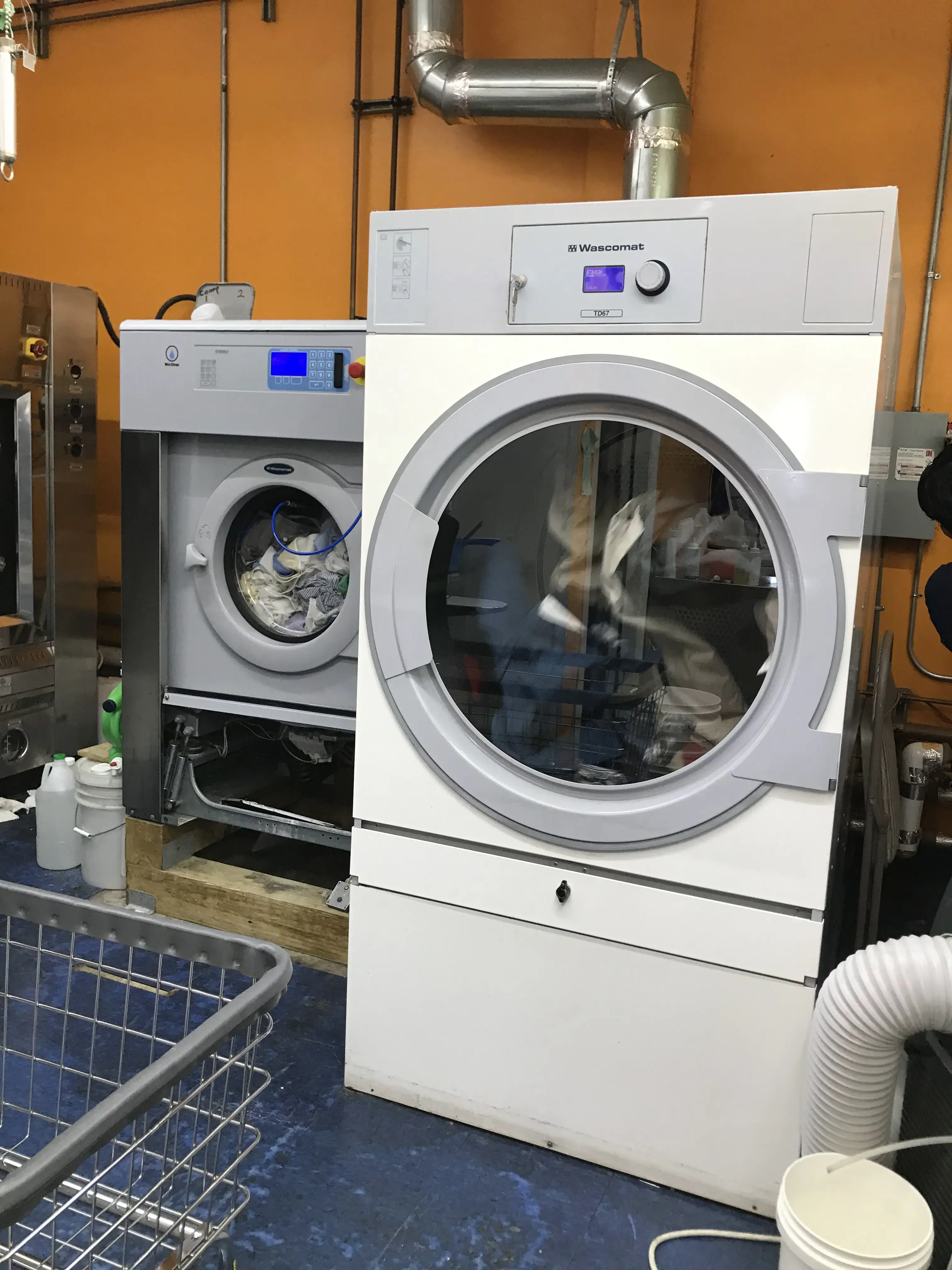 Evergreen Cleaners & Alteration Ardsley - Image 8