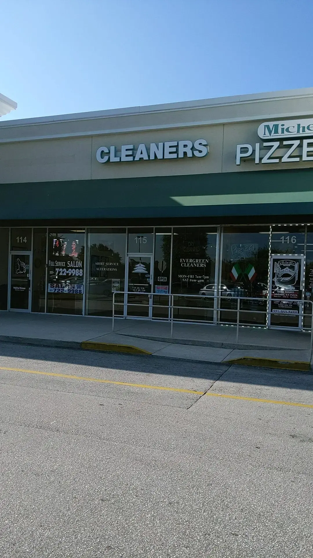 Evergreen Drycleaners & Laundry: Palm Crossing thumbnail 8