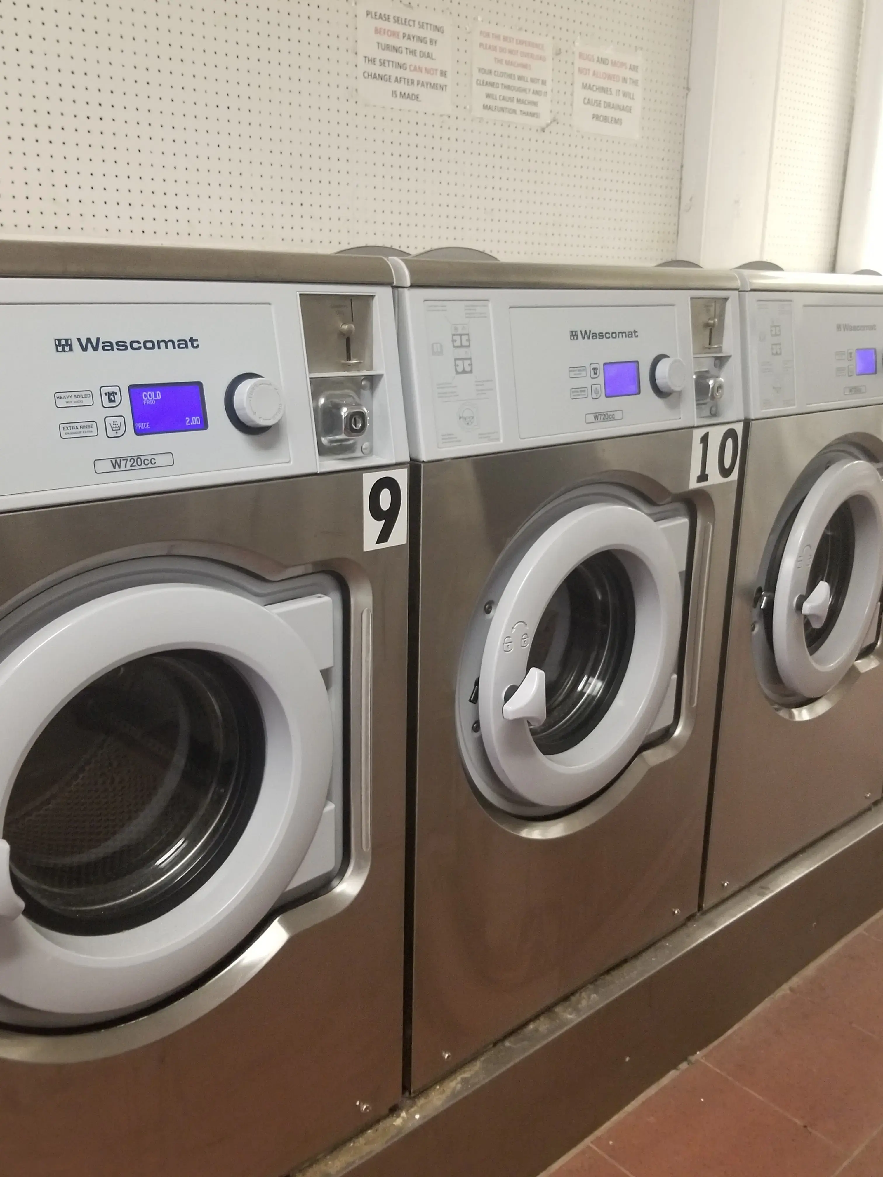 Evergreen Laundromat thumbnail 5