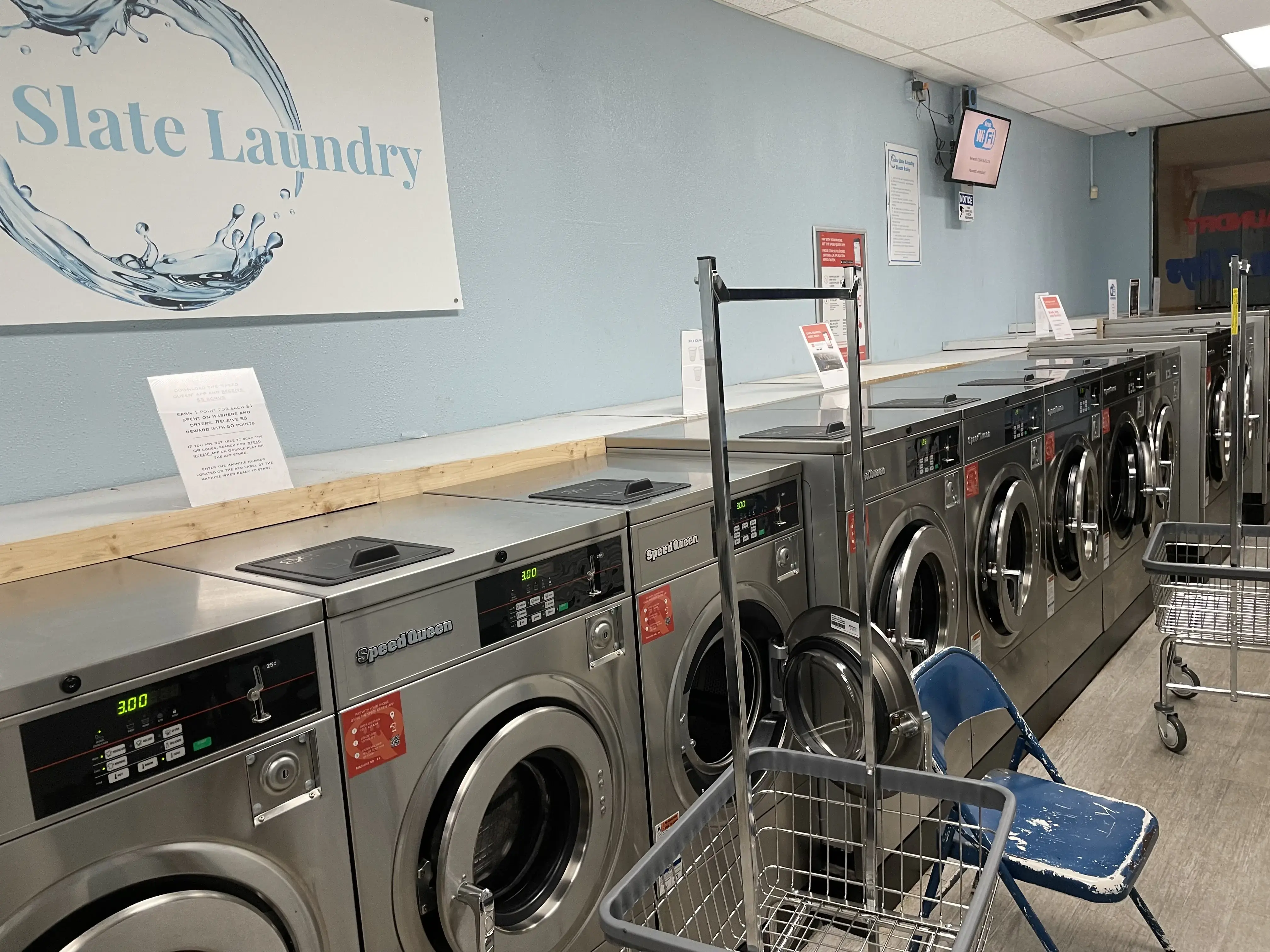 Everybuddy's Laundromat-Monument Point Shopping Center thumbnail 9
