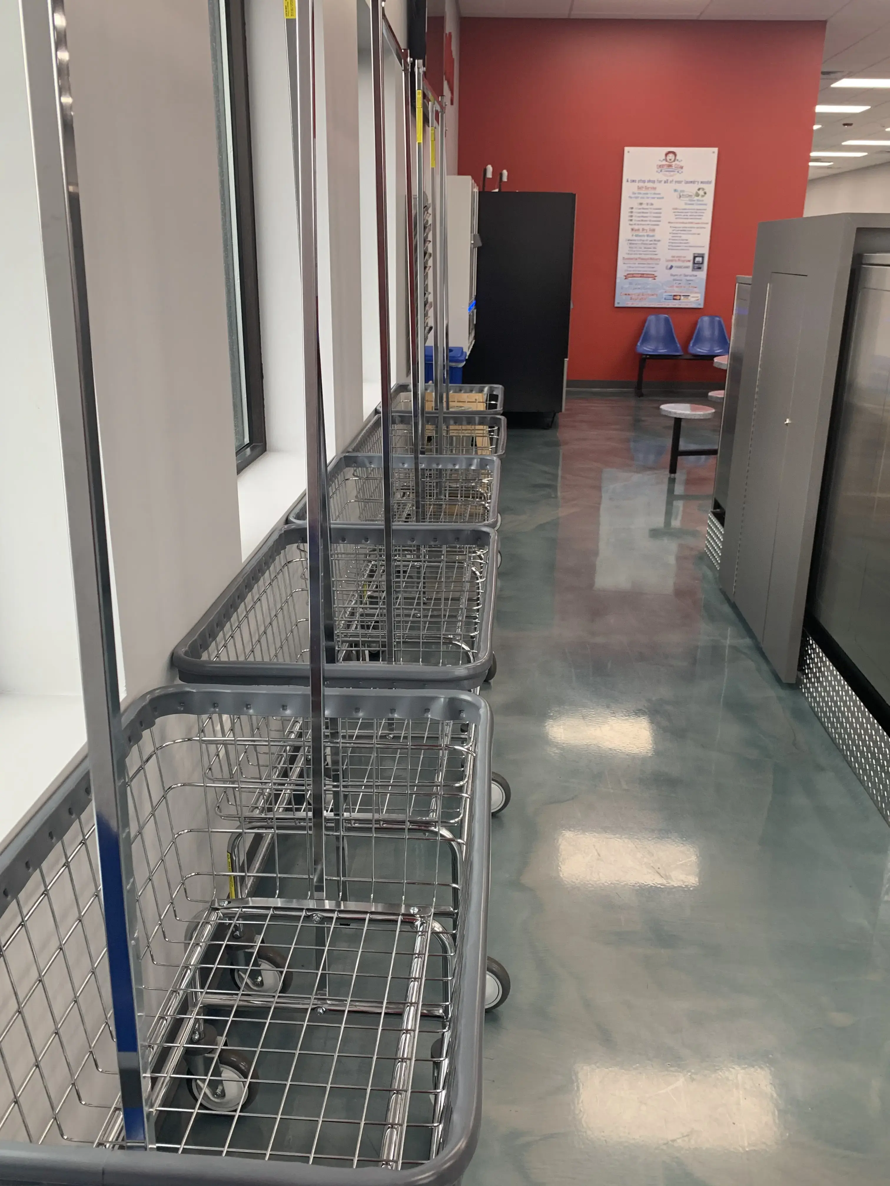 Everything Clean Laundromat thumbnail 20