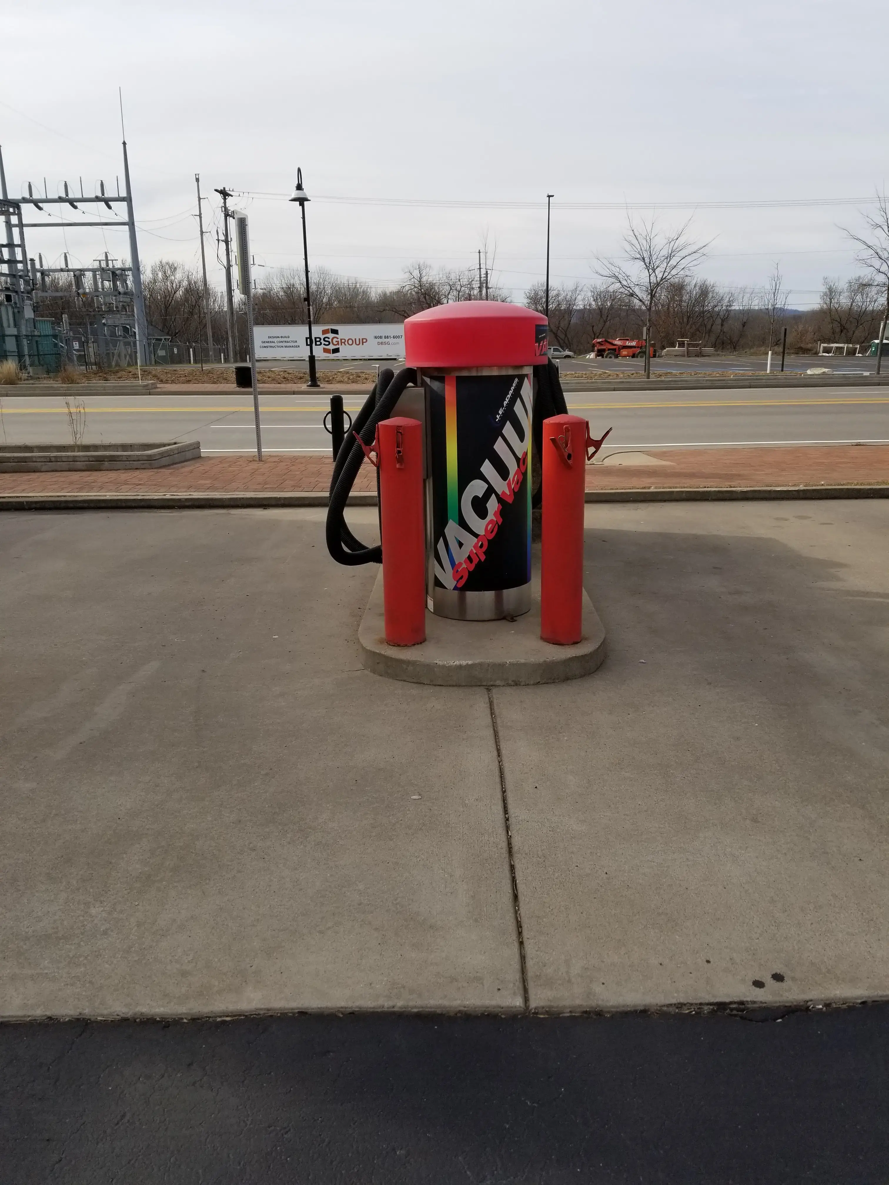 Excalibur Laundromat thumbnail 15