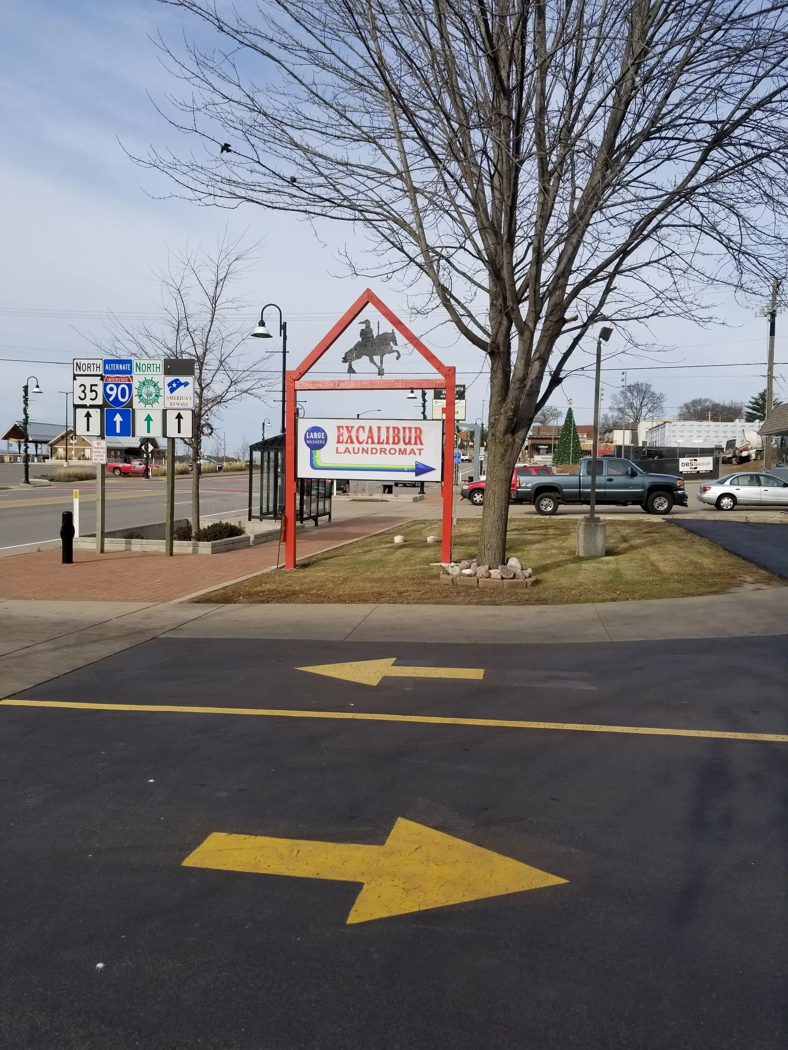 Excalibur Laundromat - Image 8