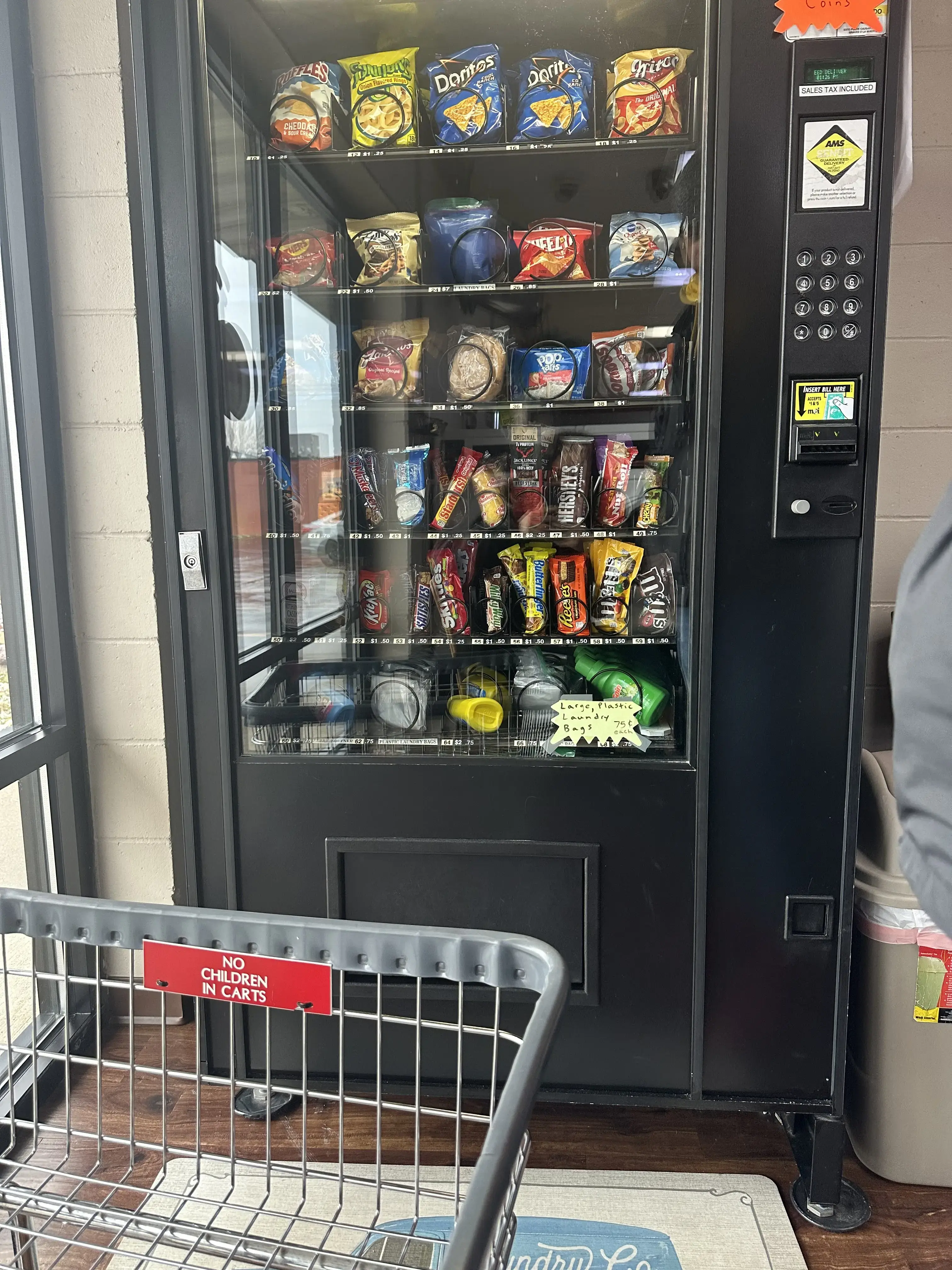 Excalibur Laundromat - Image 4