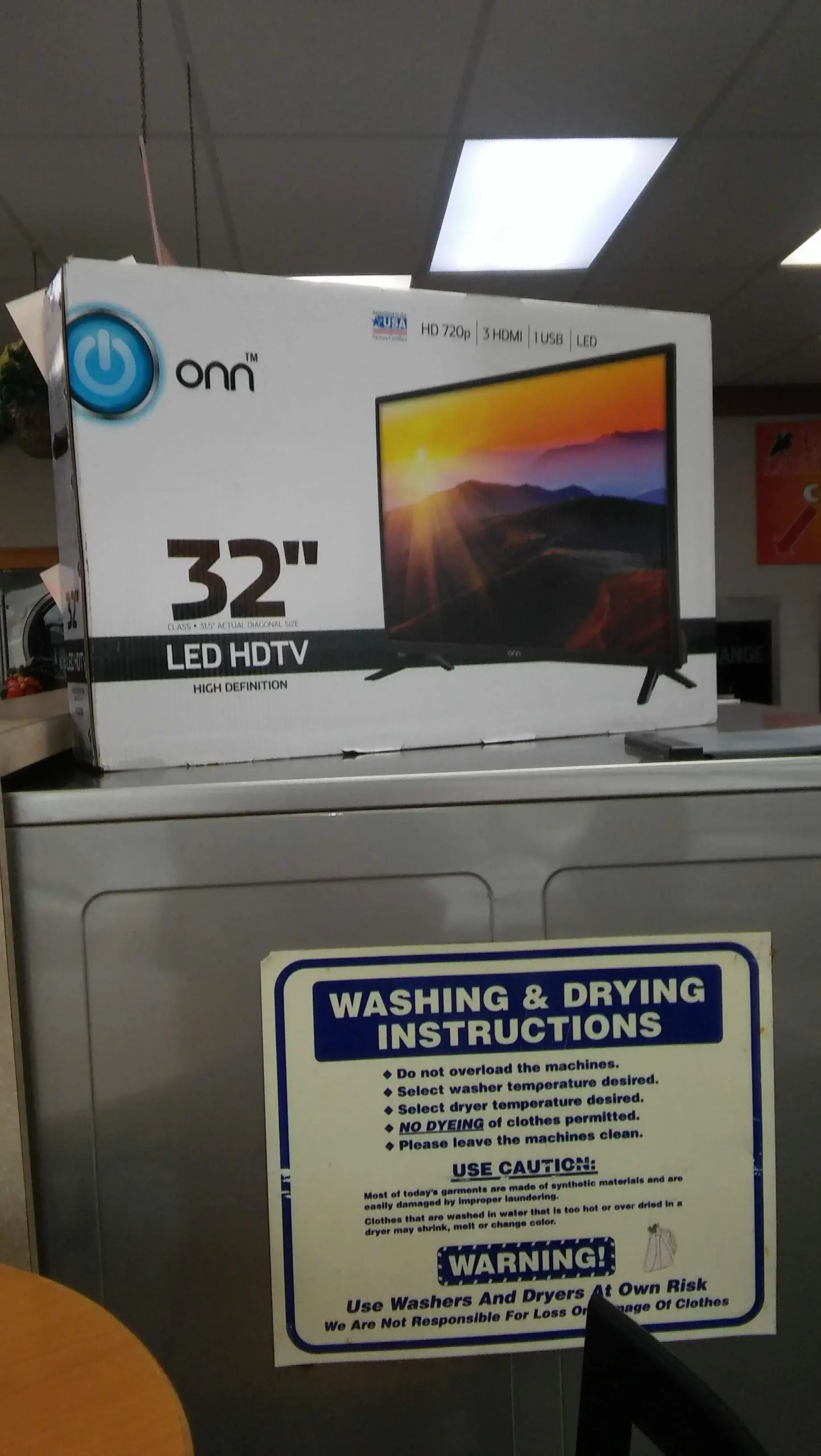 Excalibur Laundromat - Image 18