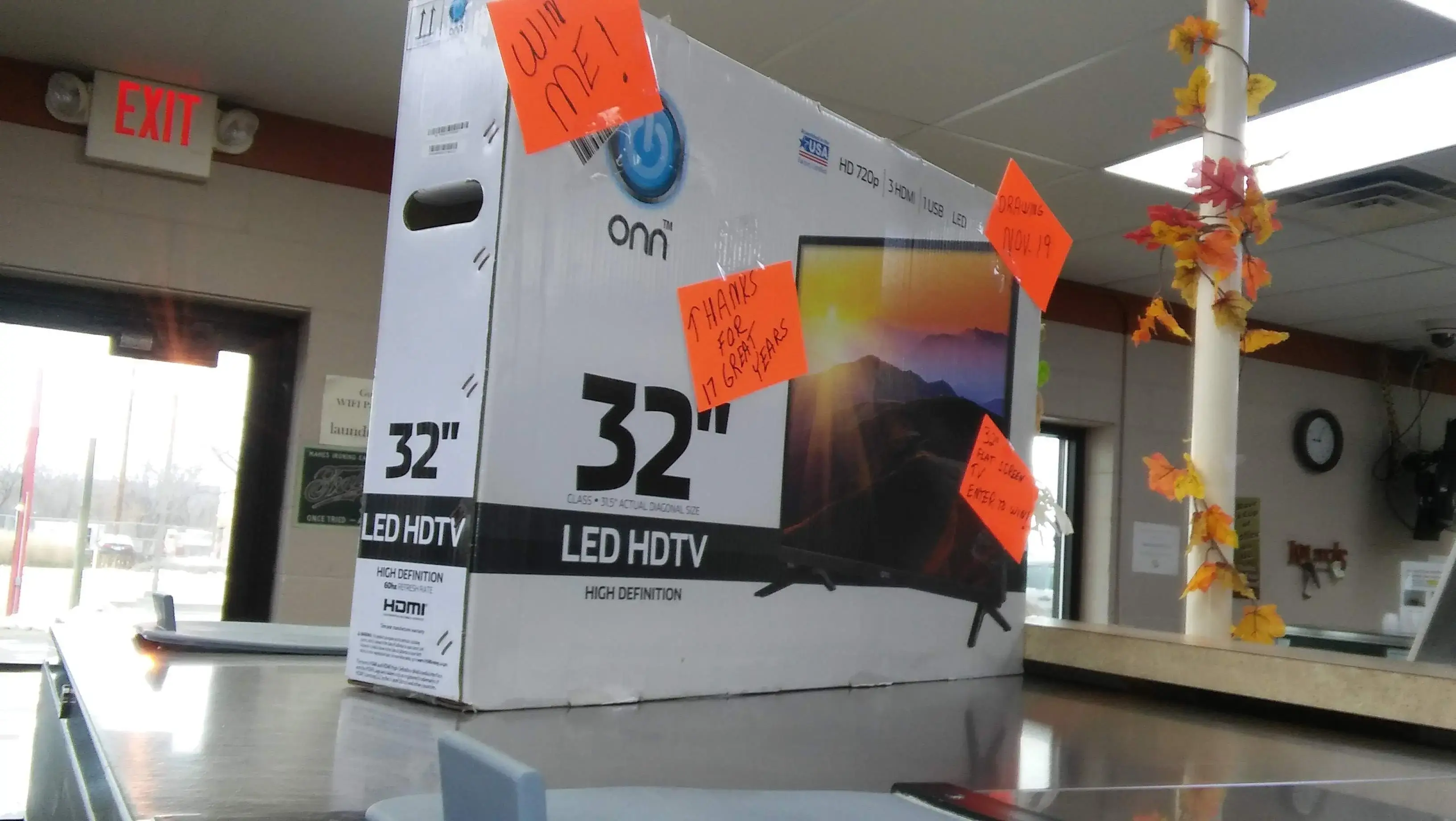 Excalibur Laundromat thumbnail 17