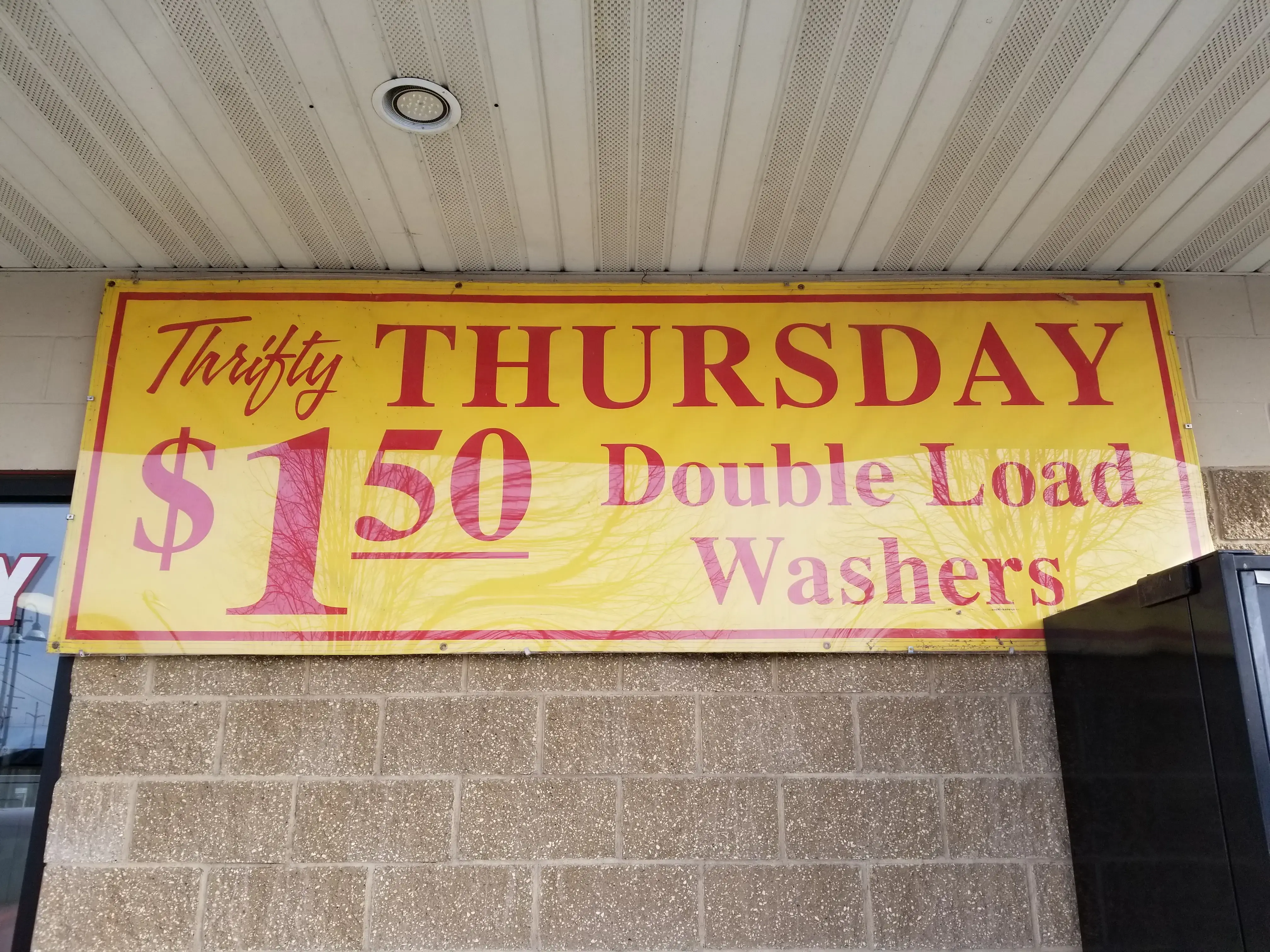 Excalibur Laundromat thumbnail 20