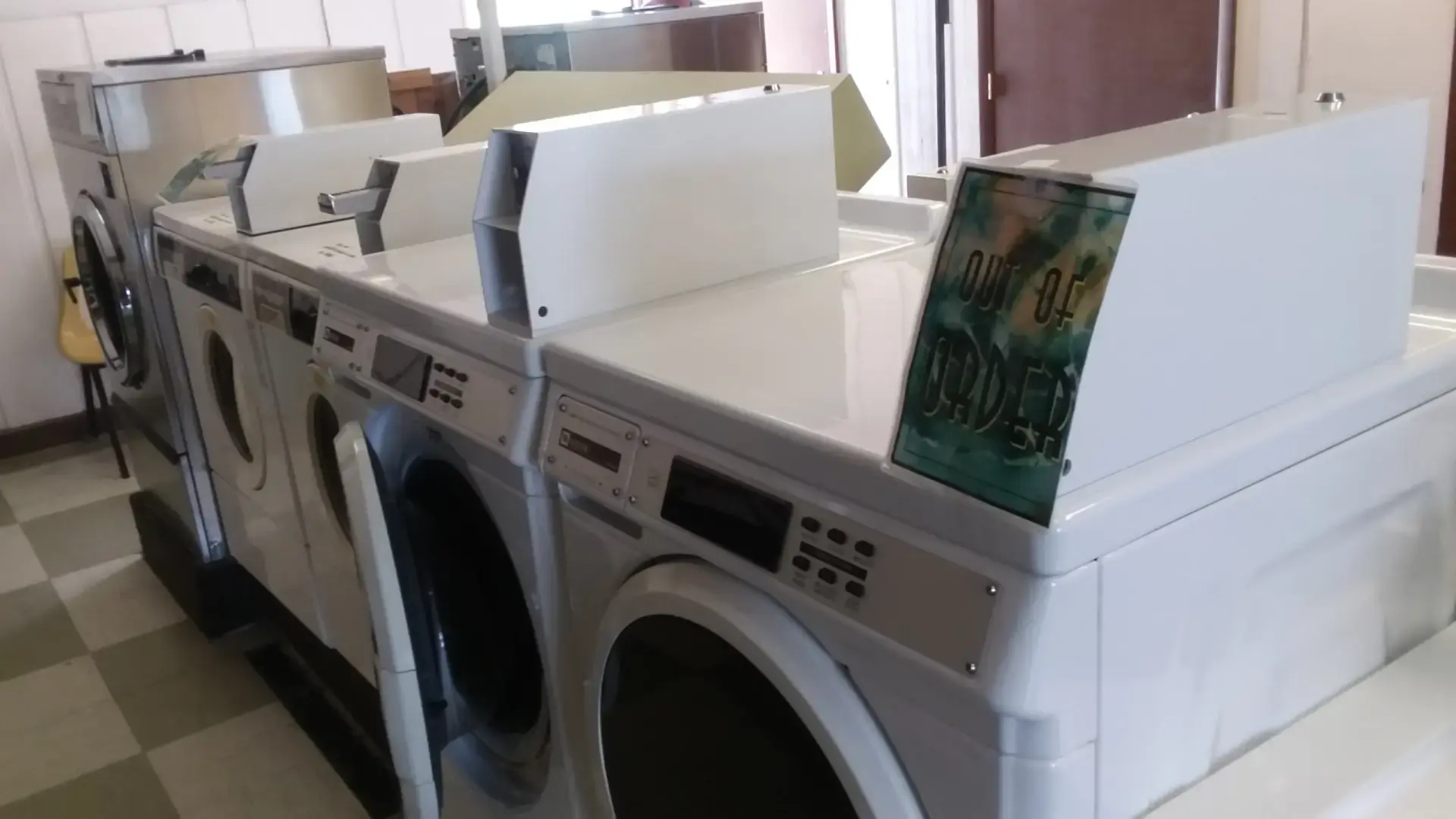 Executive Cleaners-Launderers thumbnail 12