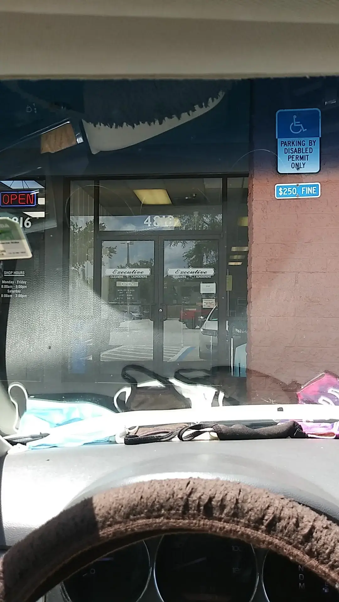 Executive Cleaners-Launderers thumbnail 7