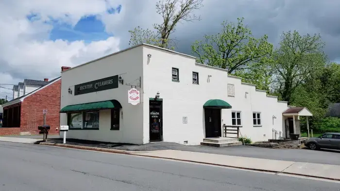 Executive Cleaners Purcellville thumbnail 1