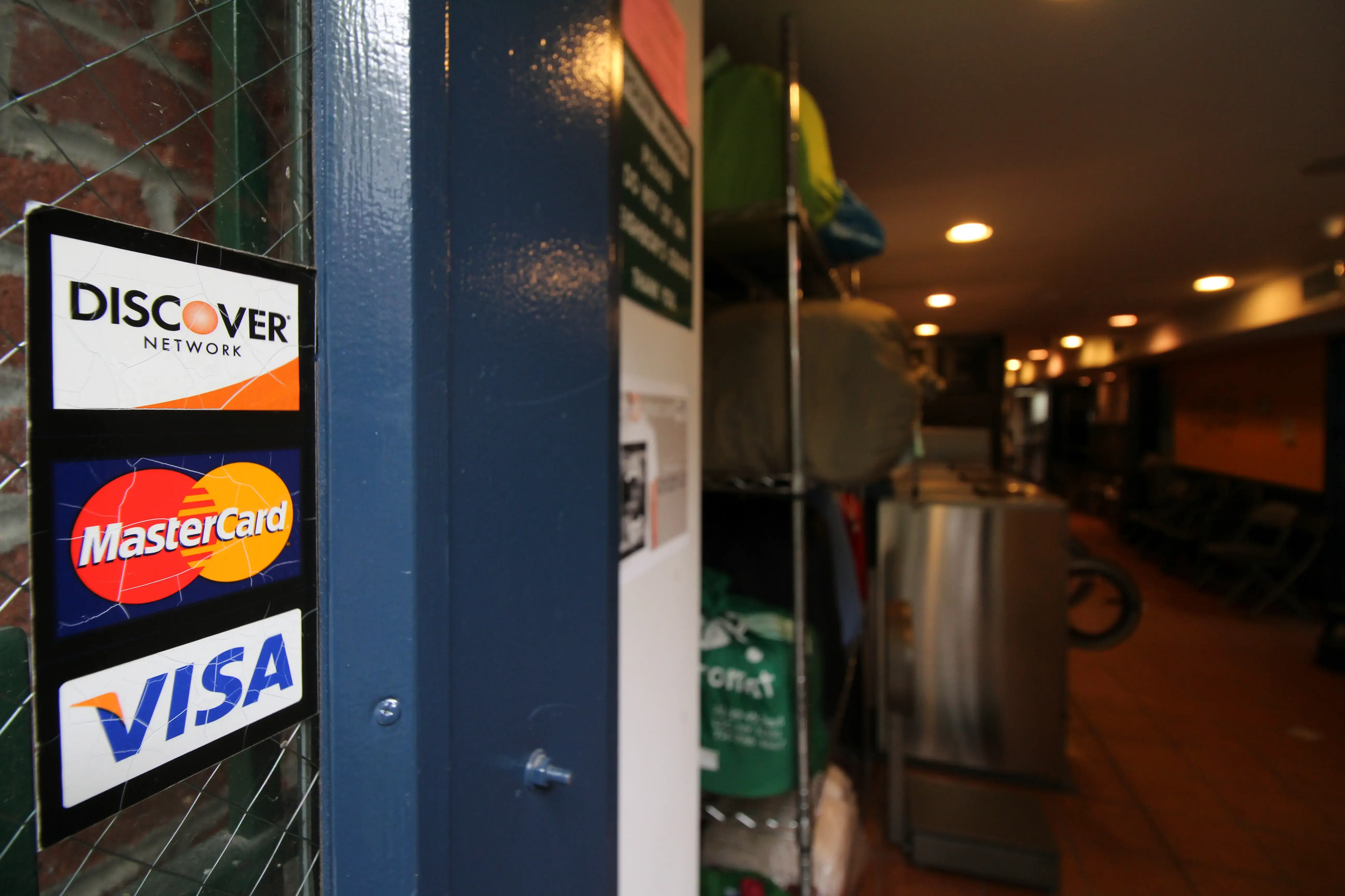 Express 1 Laundromat thumbnail 5