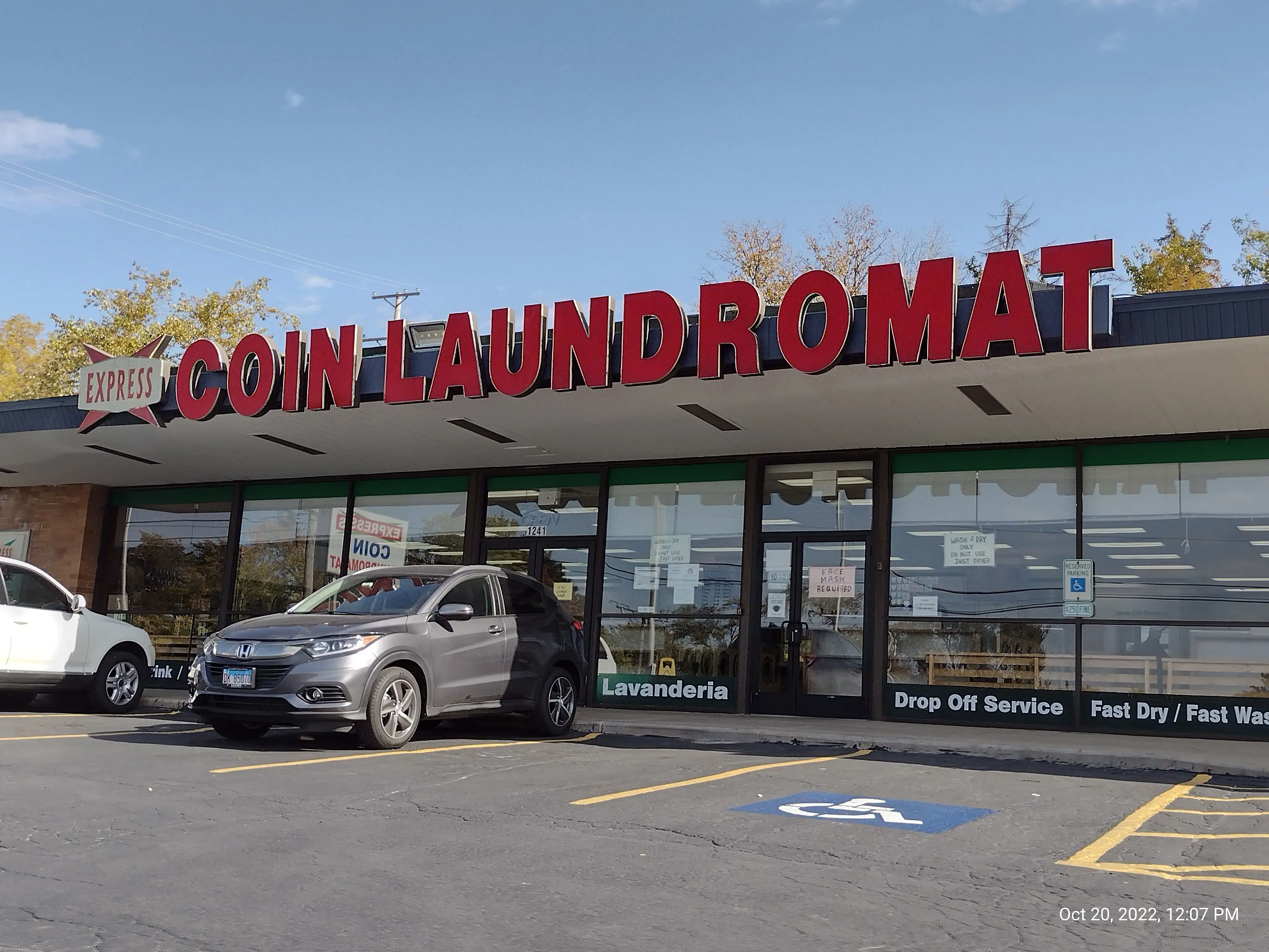 Express Coin Laundromat thumbnail 3