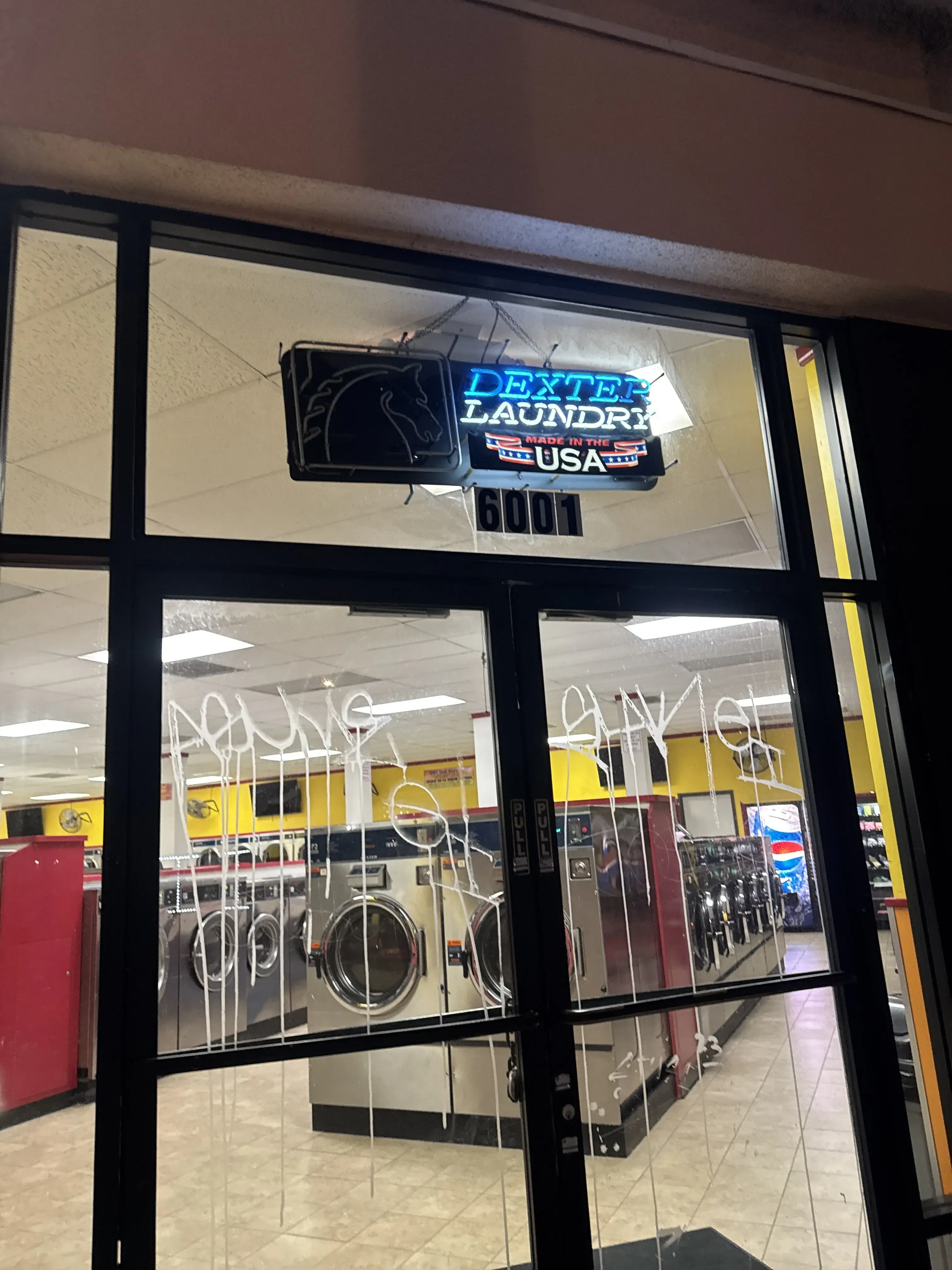 Express Coin Laundry thumbnail 3