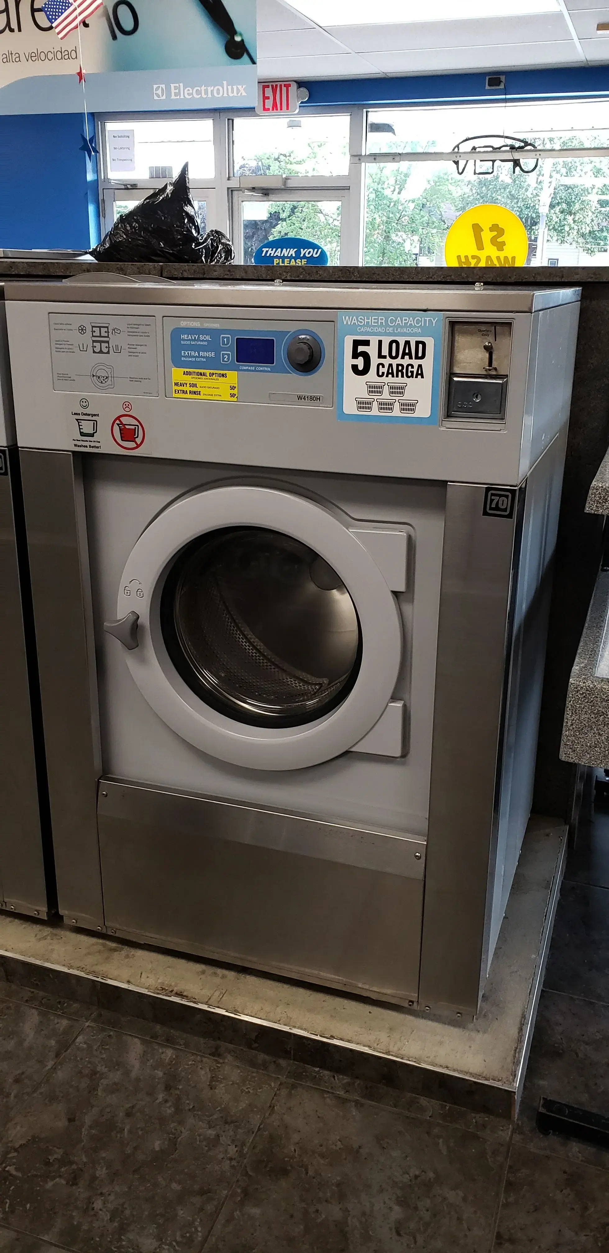 Express Coin Laundry thumbnail 19