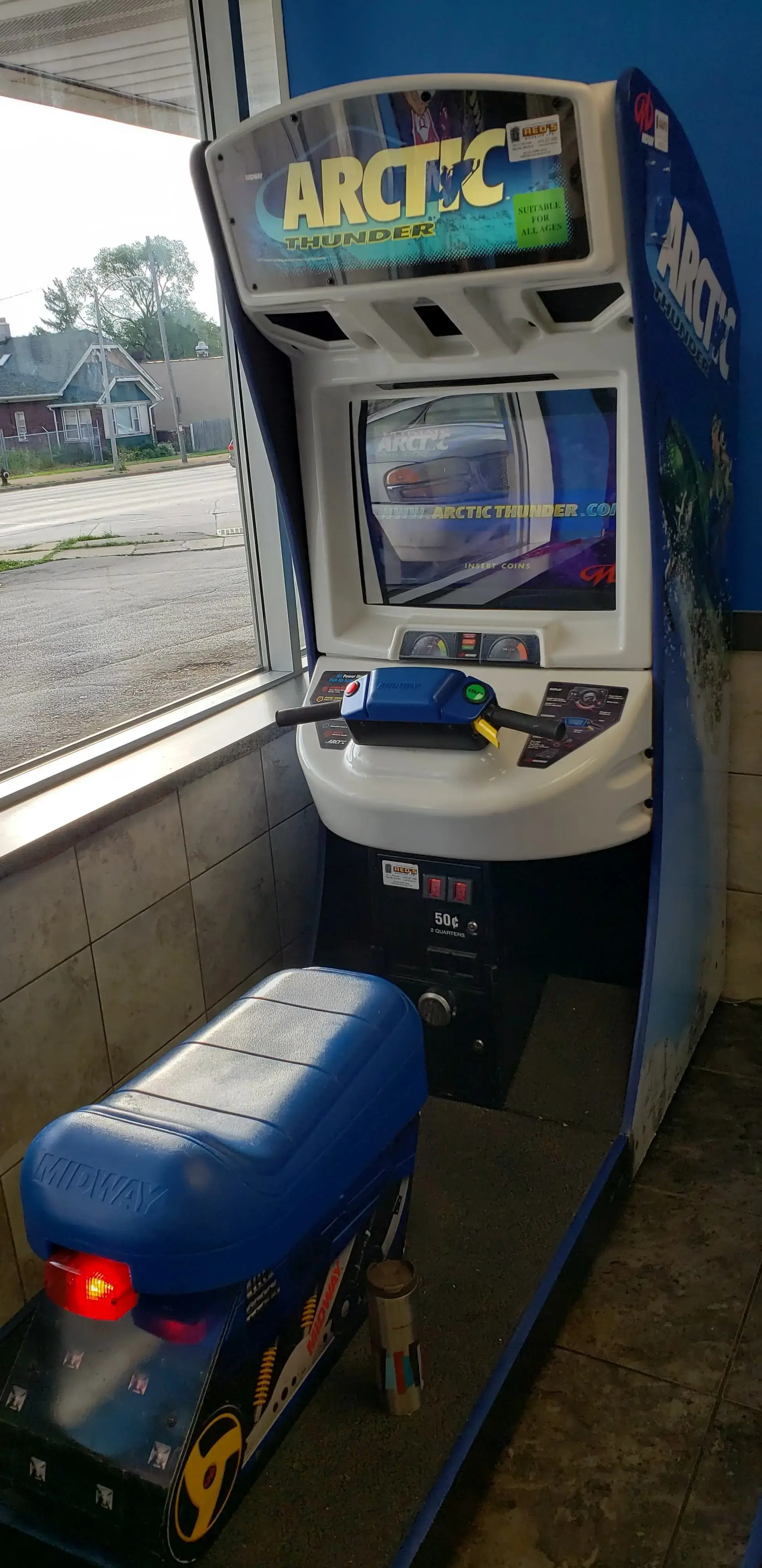Express Coin Laundry - Image 12