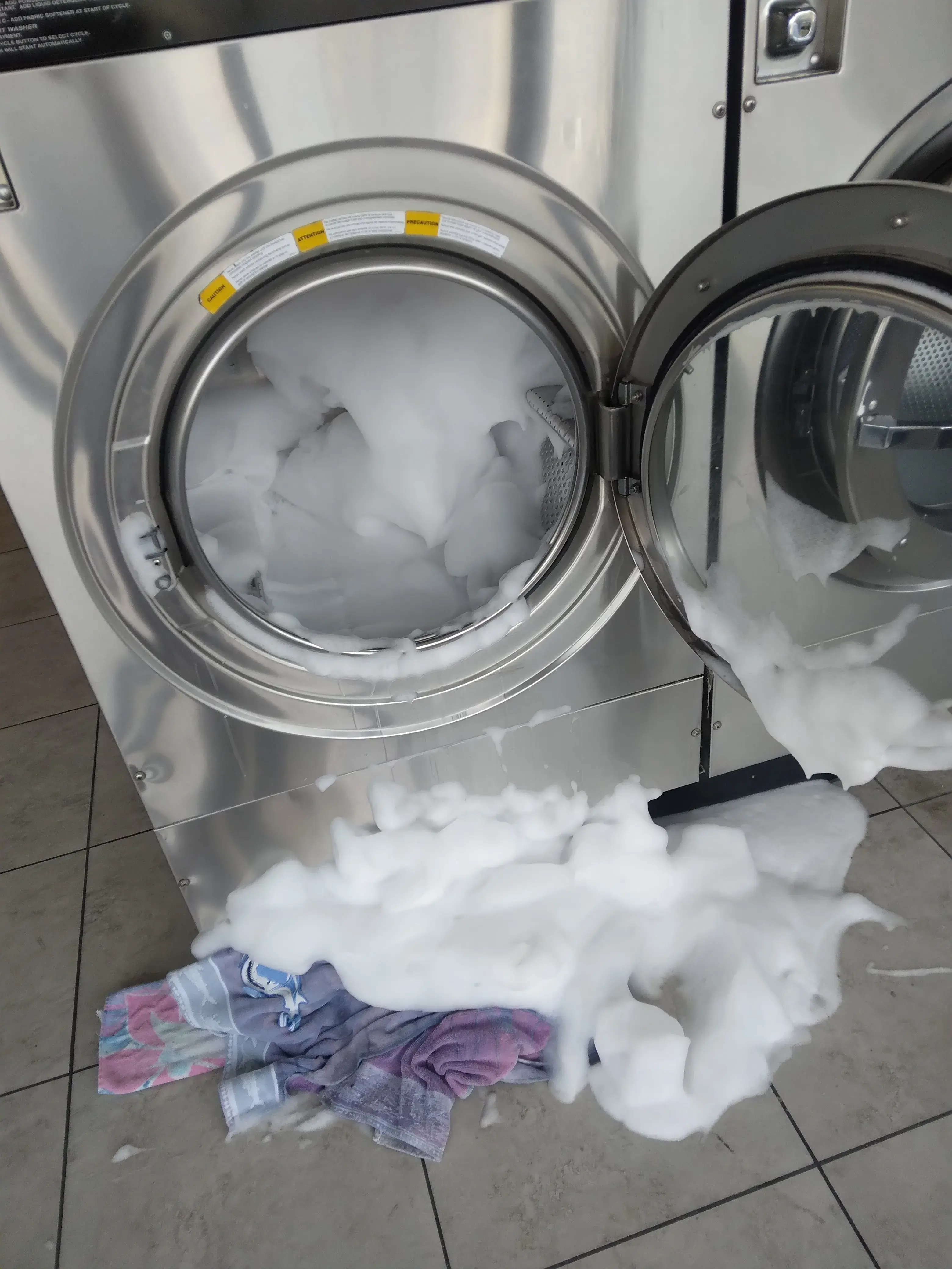 Express Coin Laundry thumbnail 12