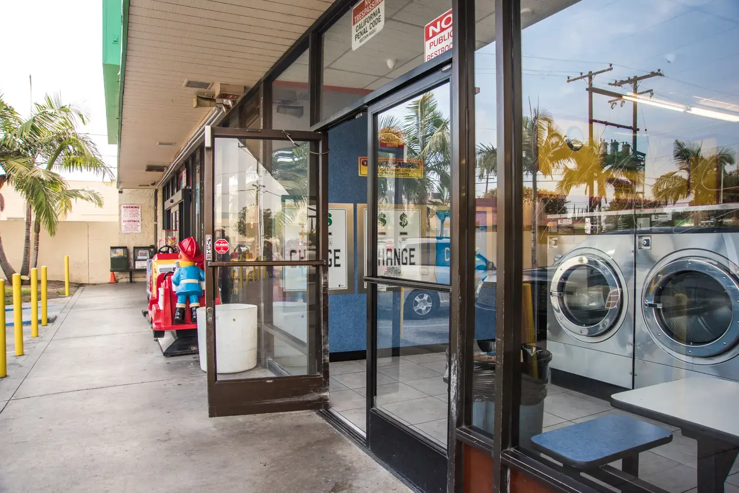 Express Coin Laundry thumbnail 5