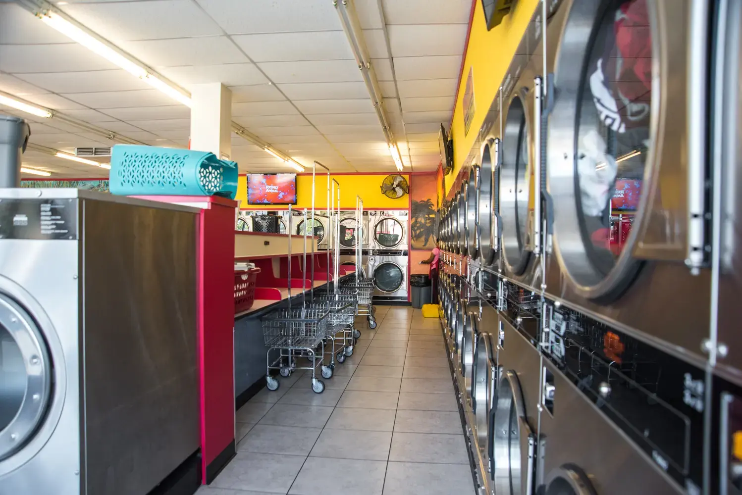 Express Coin Laundry thumbnail 10