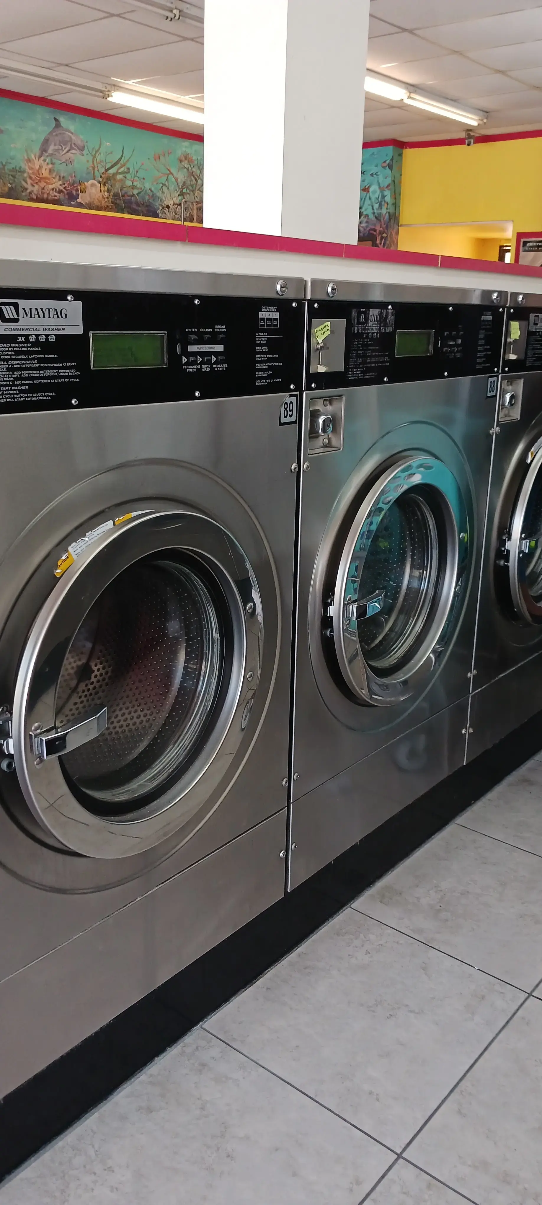 Express Coin Laundry thumbnail 20