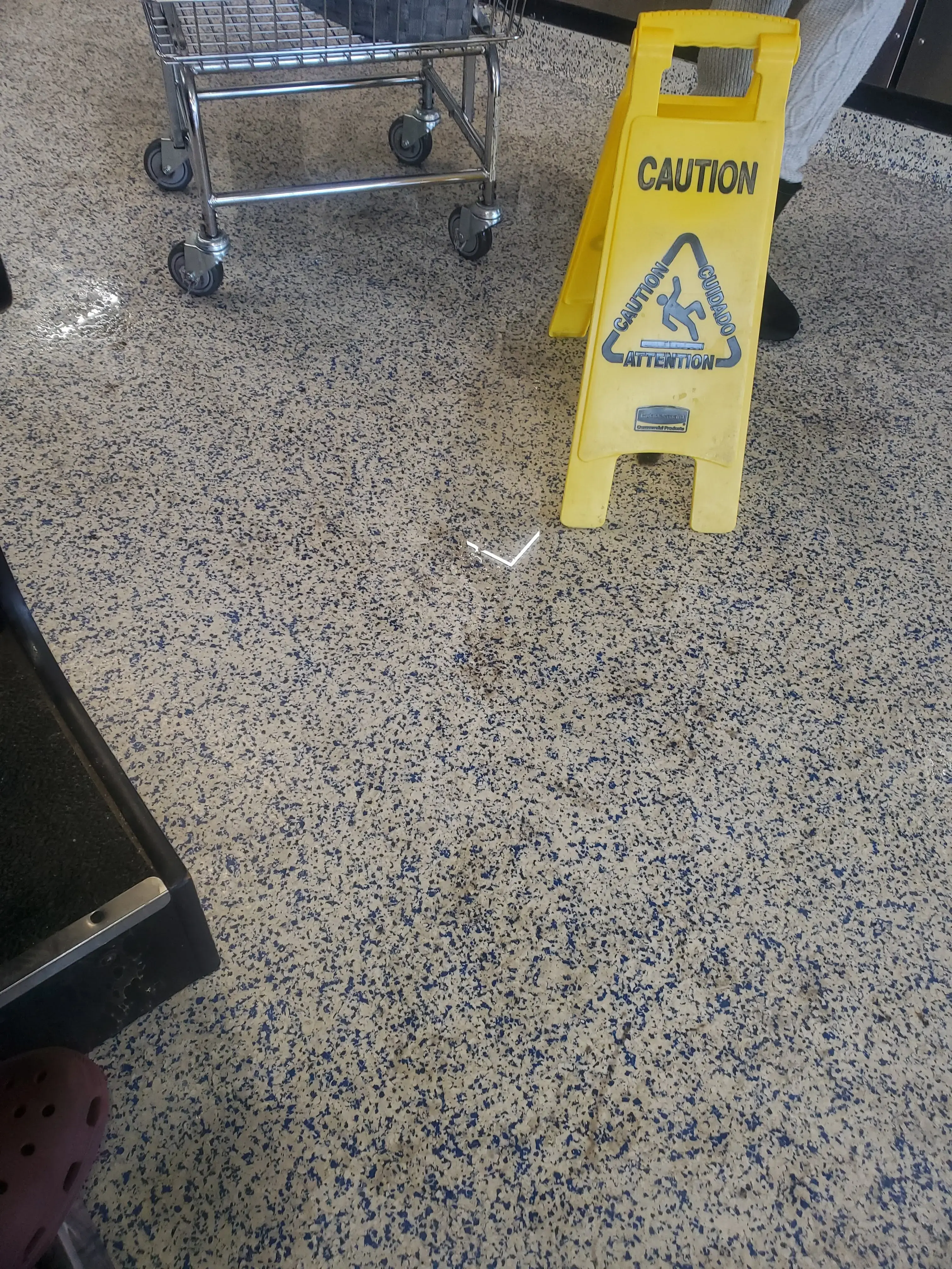 Express Coin Laundry - Image 6