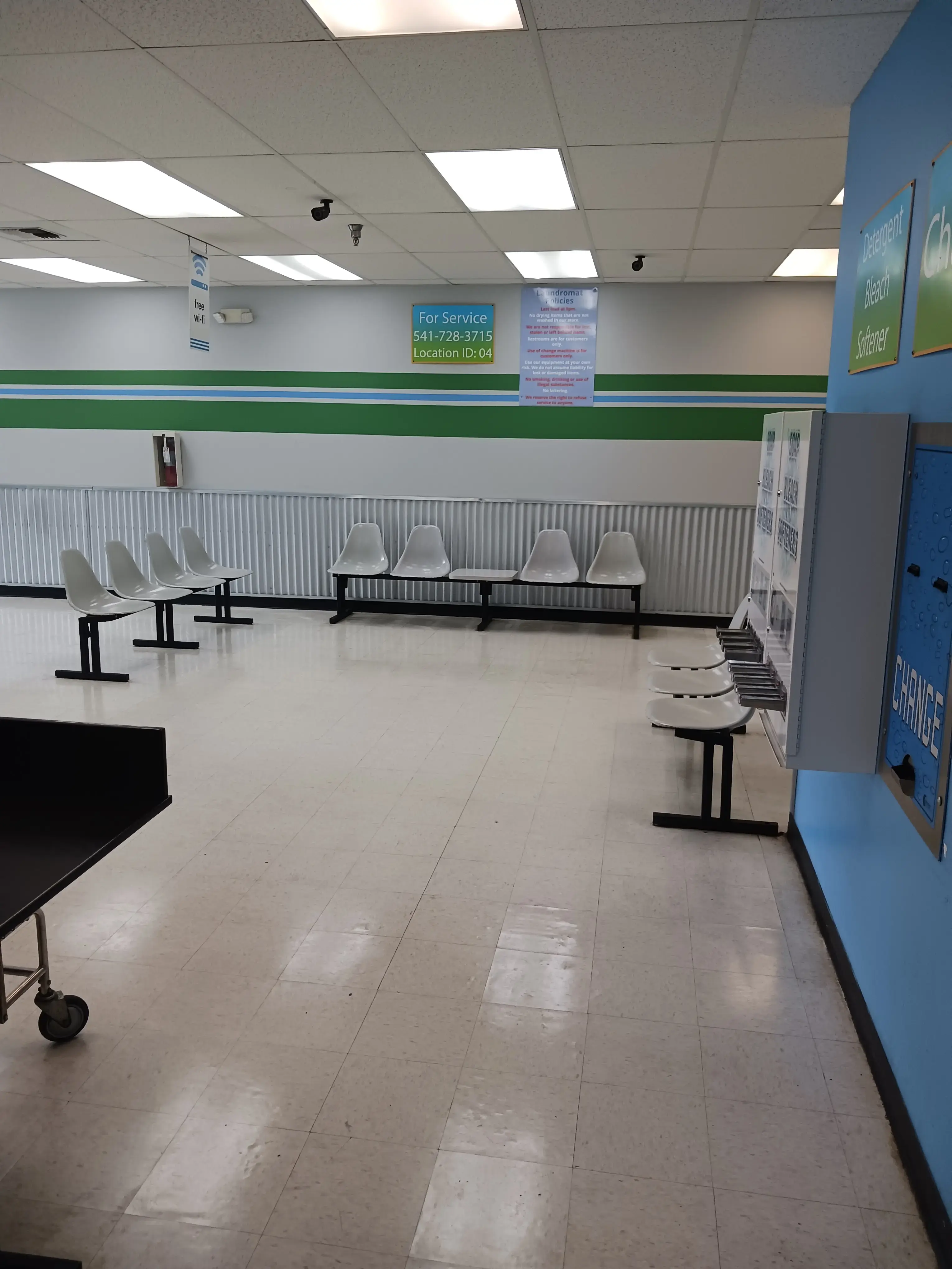 Express Eco Laundromat - Image 19