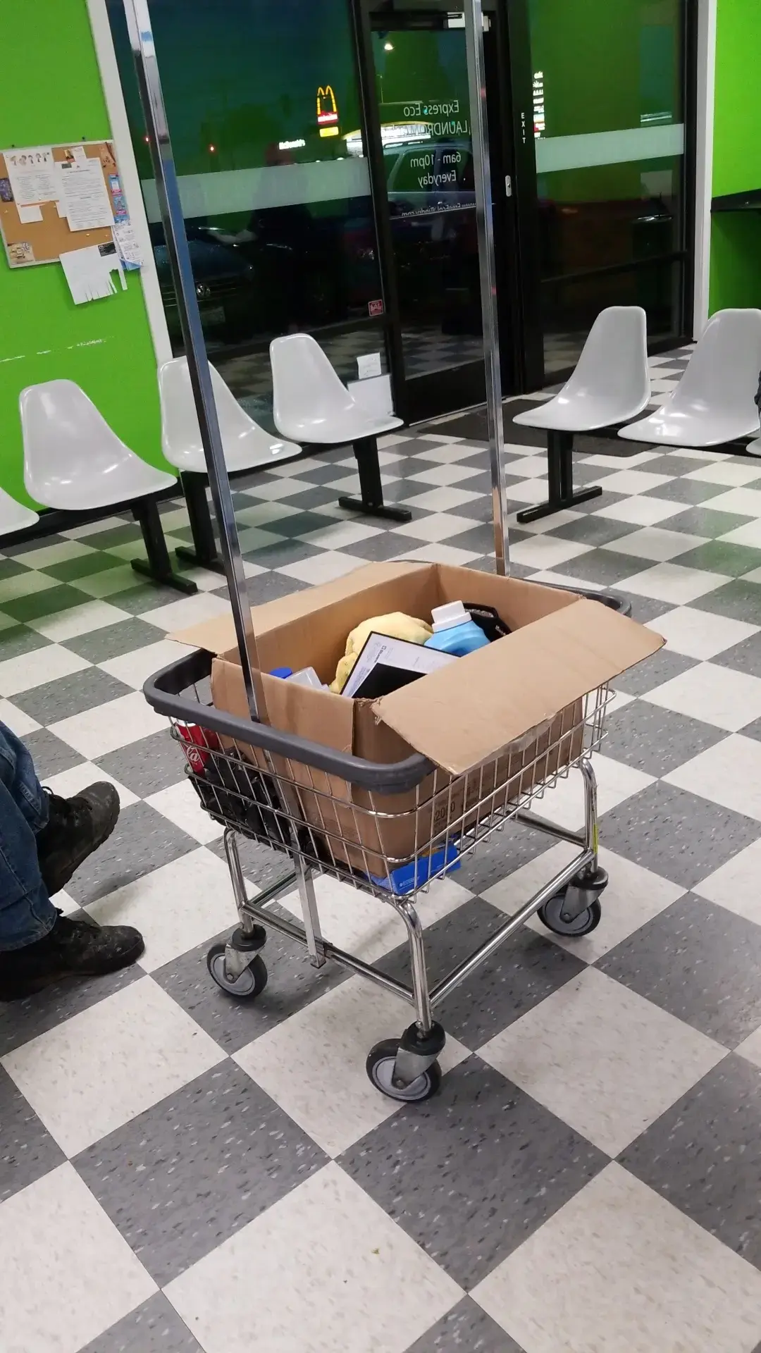 Express Eco Laundromat - Image 19