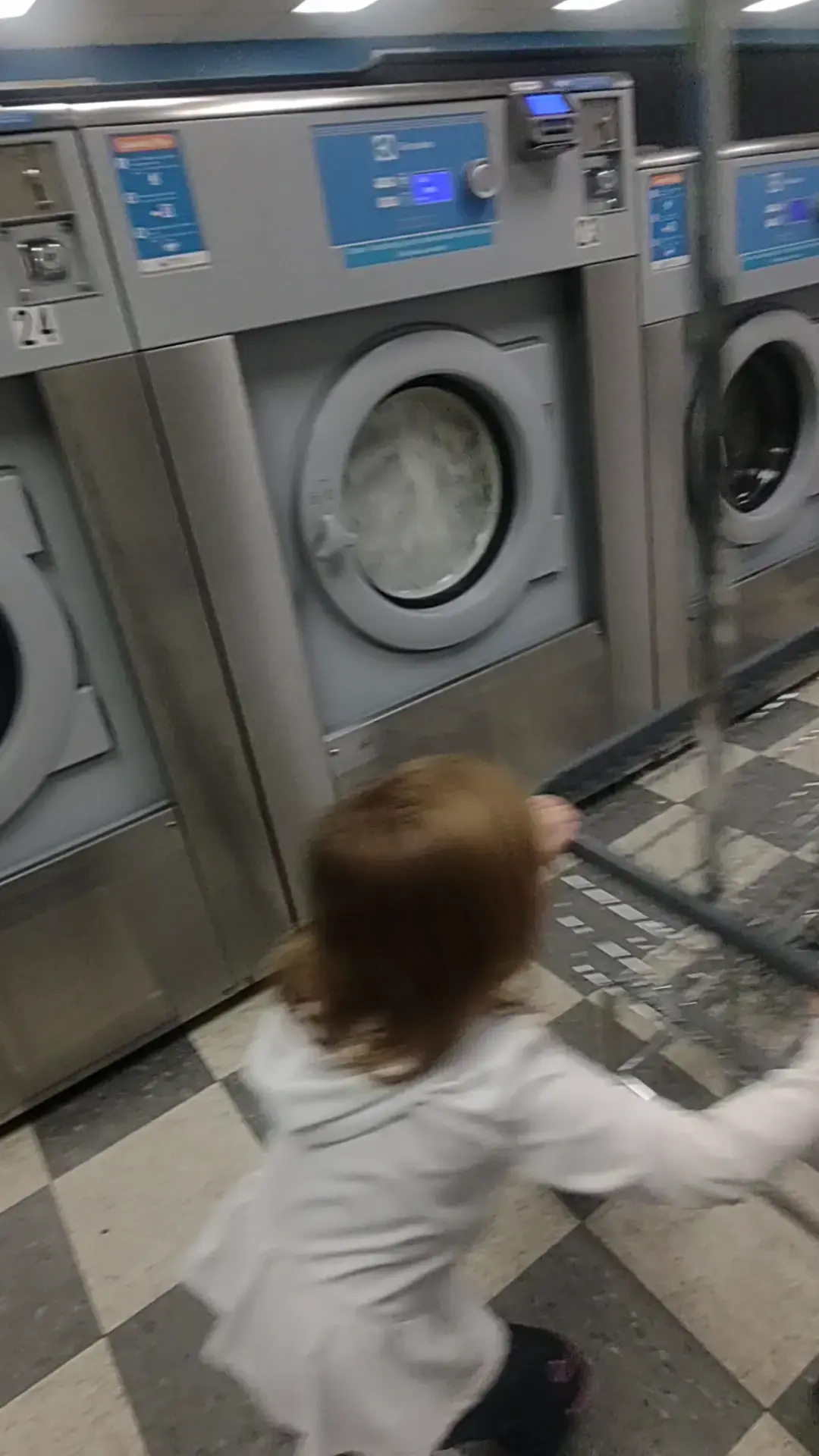 Express Eco Laundromat - Image 8