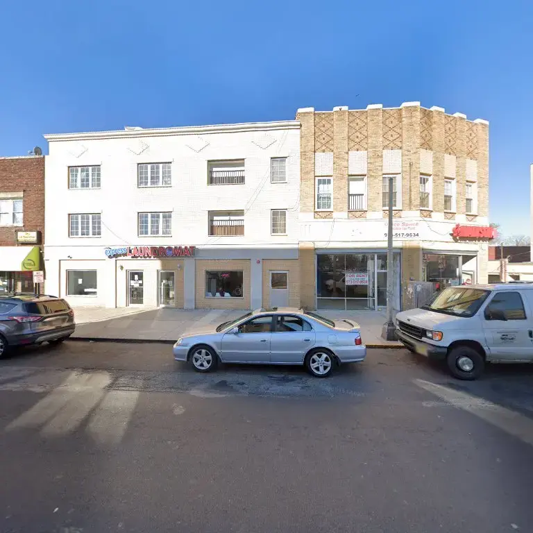 Express Laundromat of Plainfield thumbnail 5