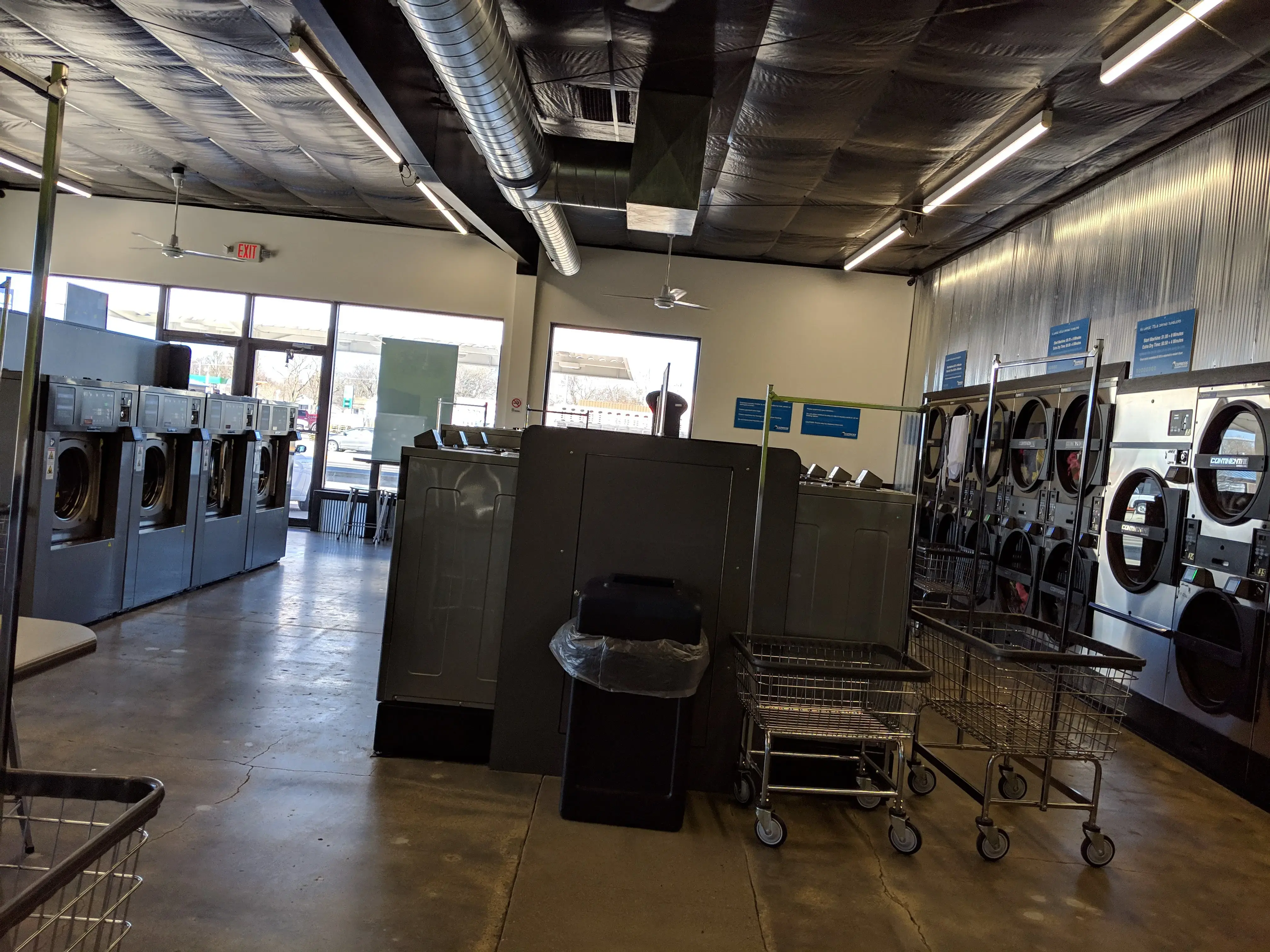 Express Laundry Center location