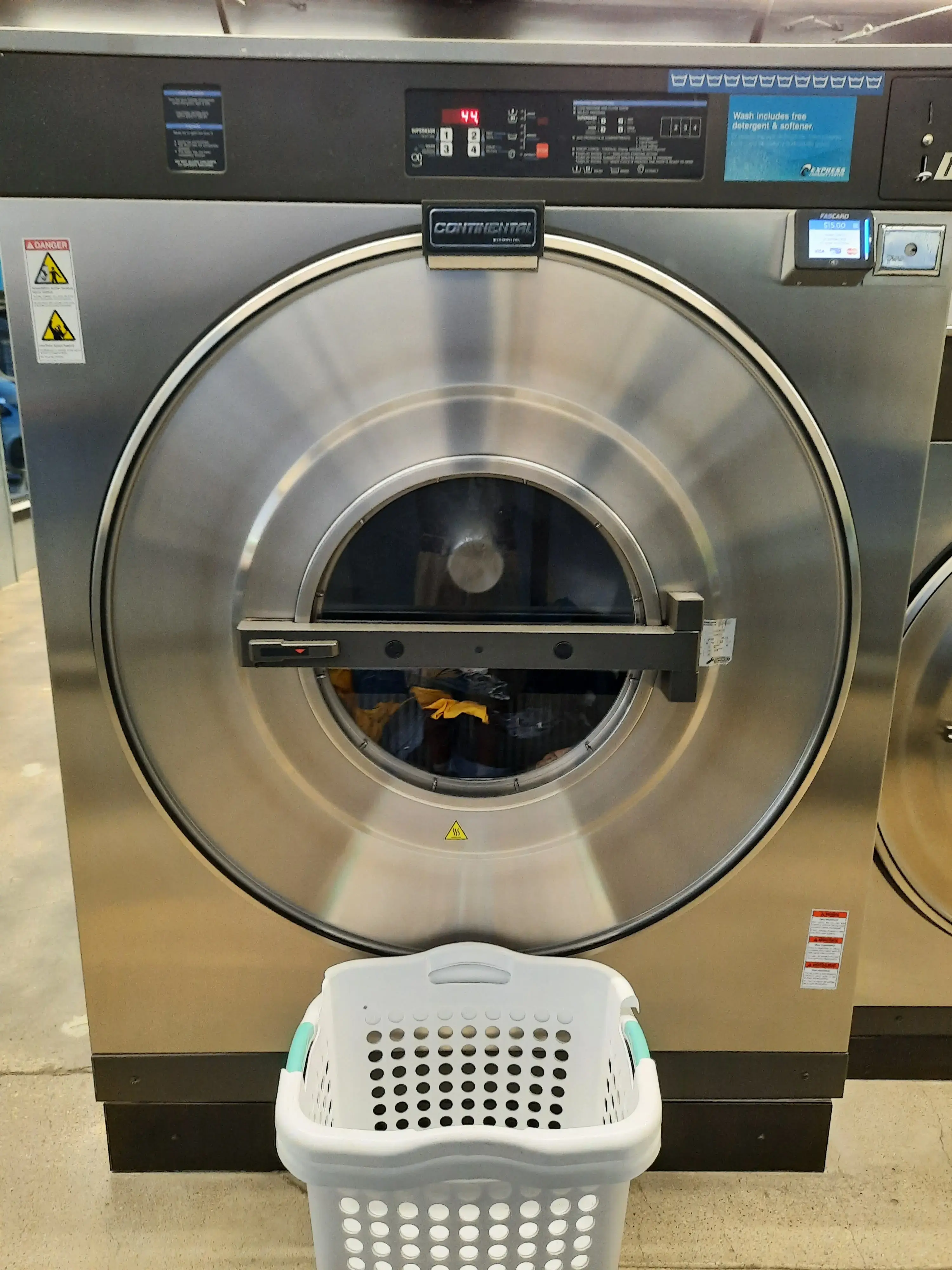 Express Laundry Center thumbnail 11