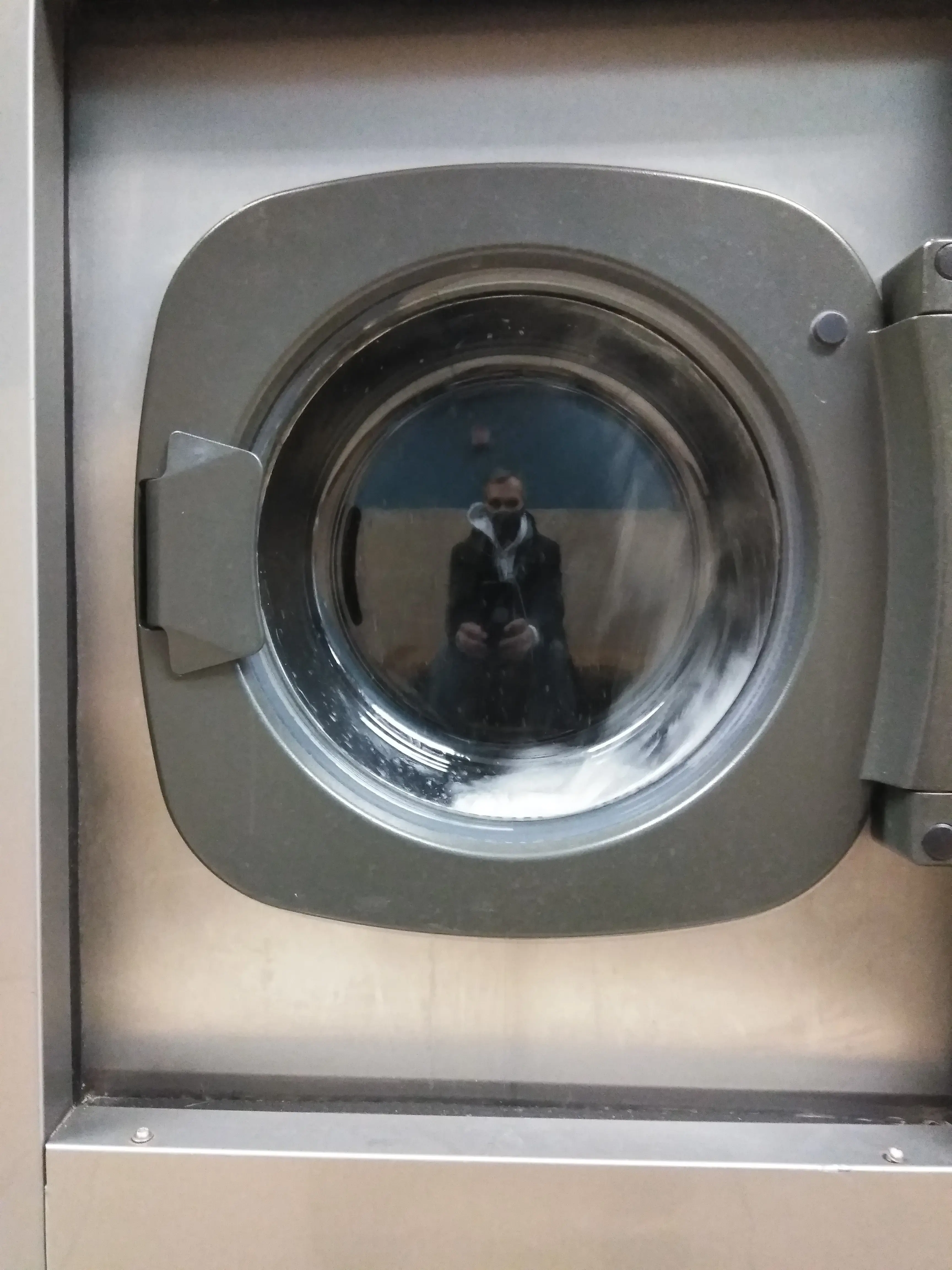 Express Laundry Center - Image 4