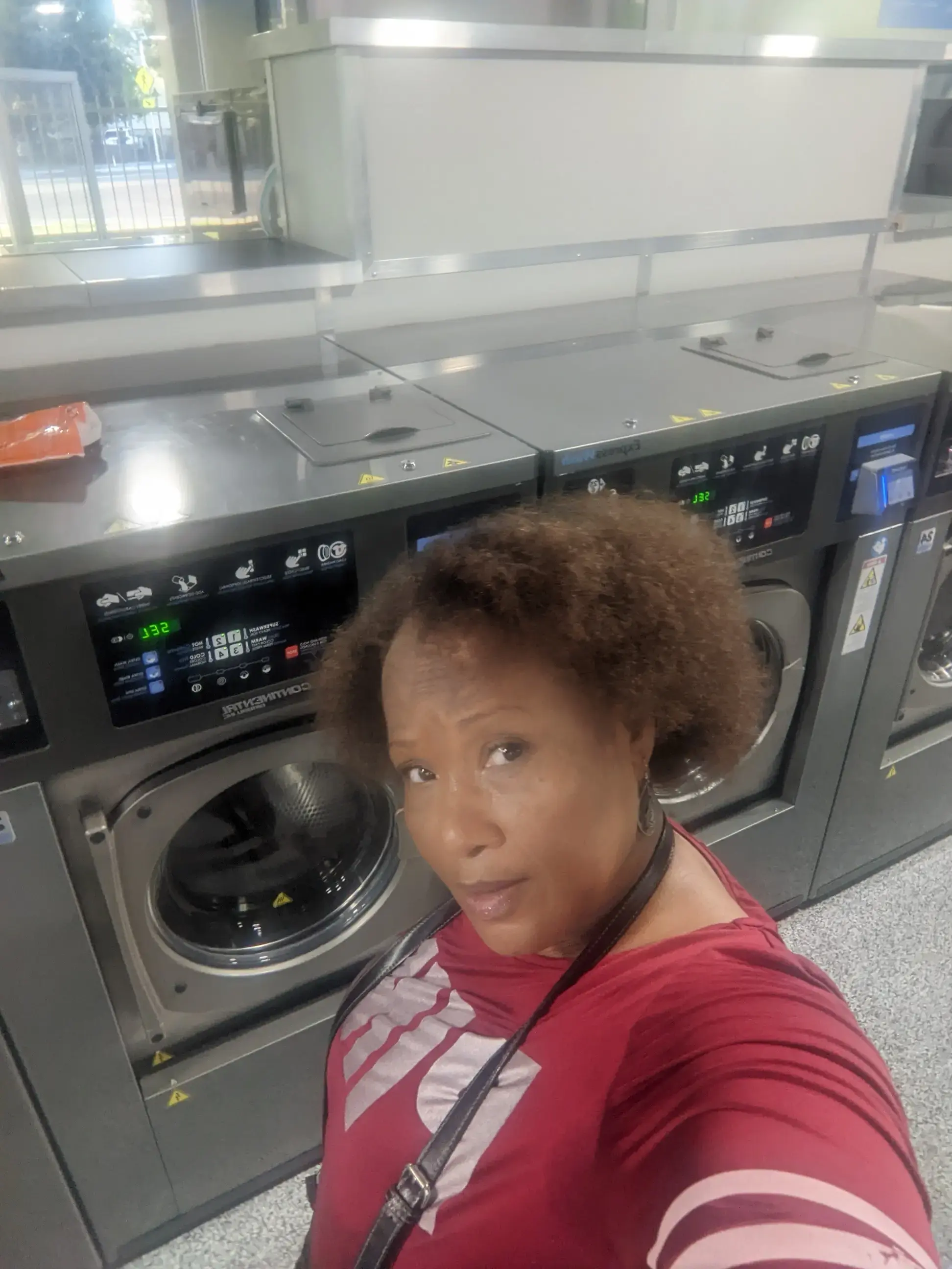 Express Laundry Center - Image 16