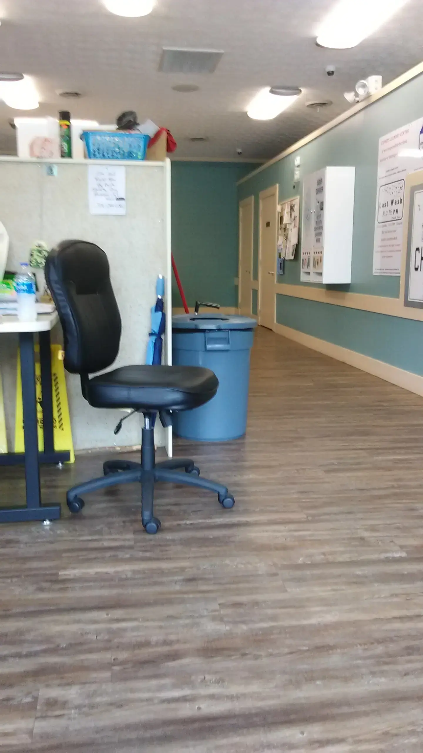 Express Laundry Center - Image 5