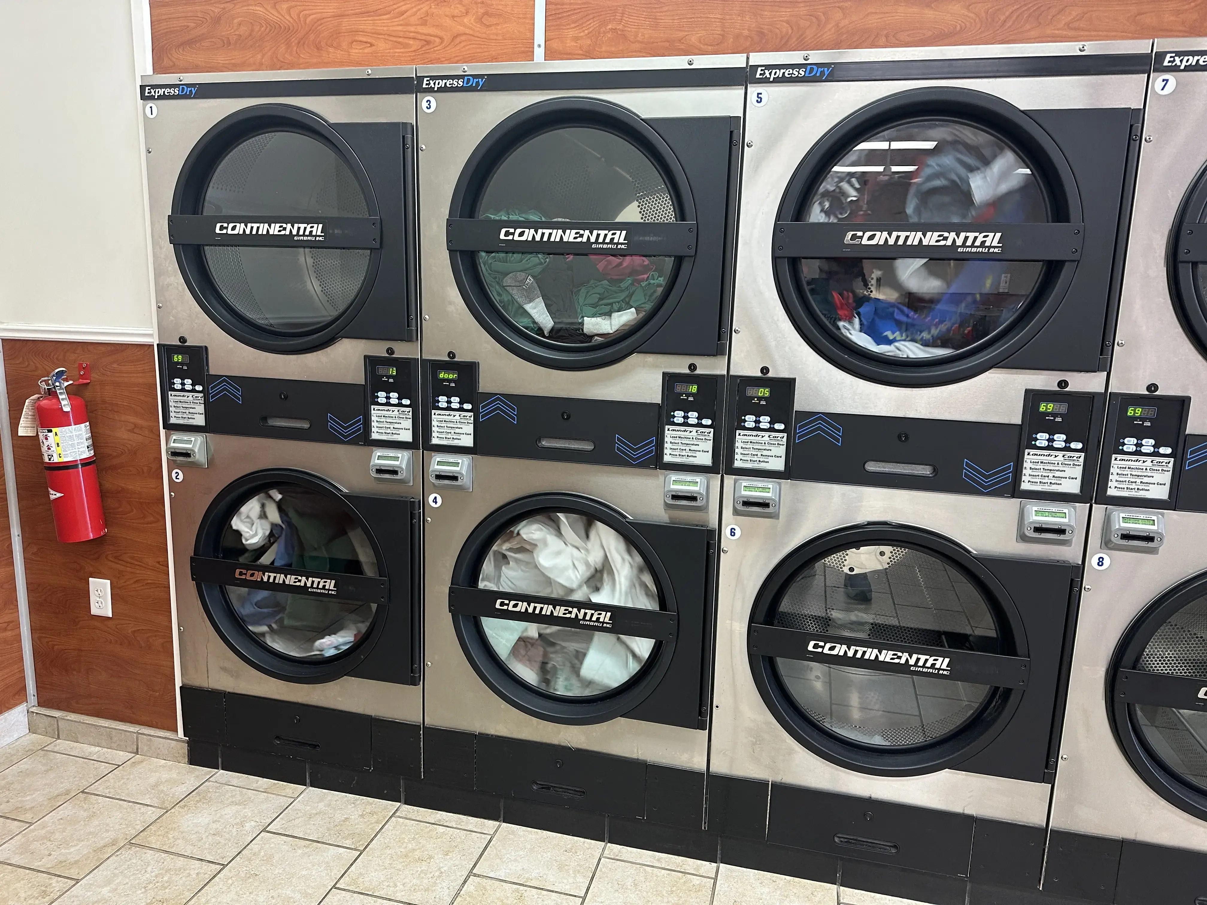 Express Laundry Center Washateria & Laundromat - Image 7
